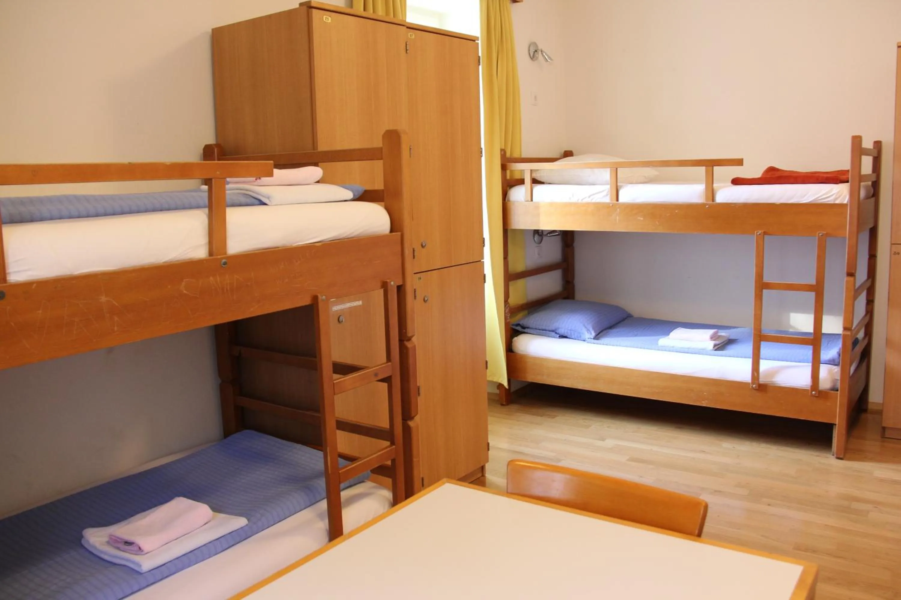 Day, Bed in Institut St.Sebastian