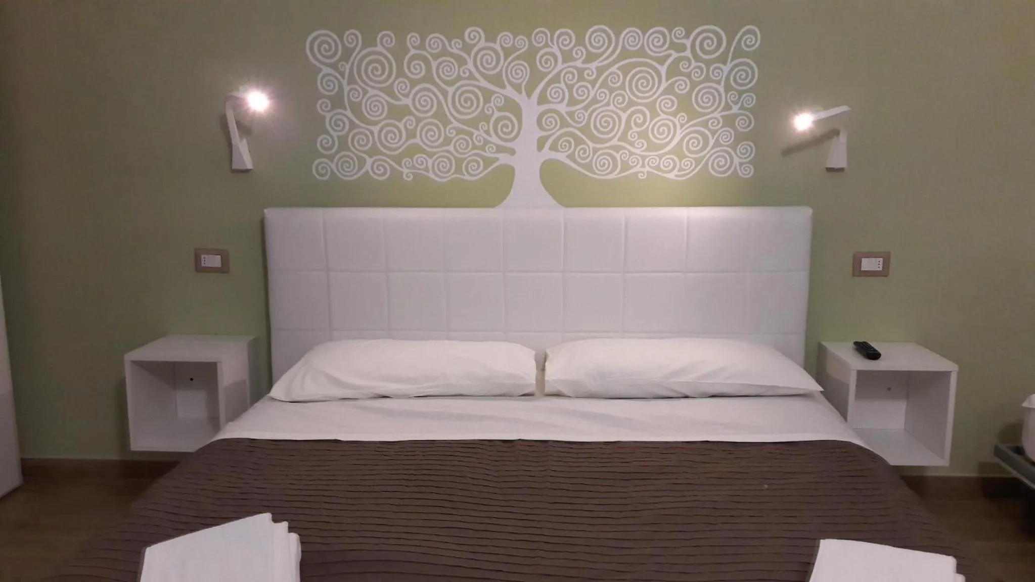 Bed in San Andreas Suites