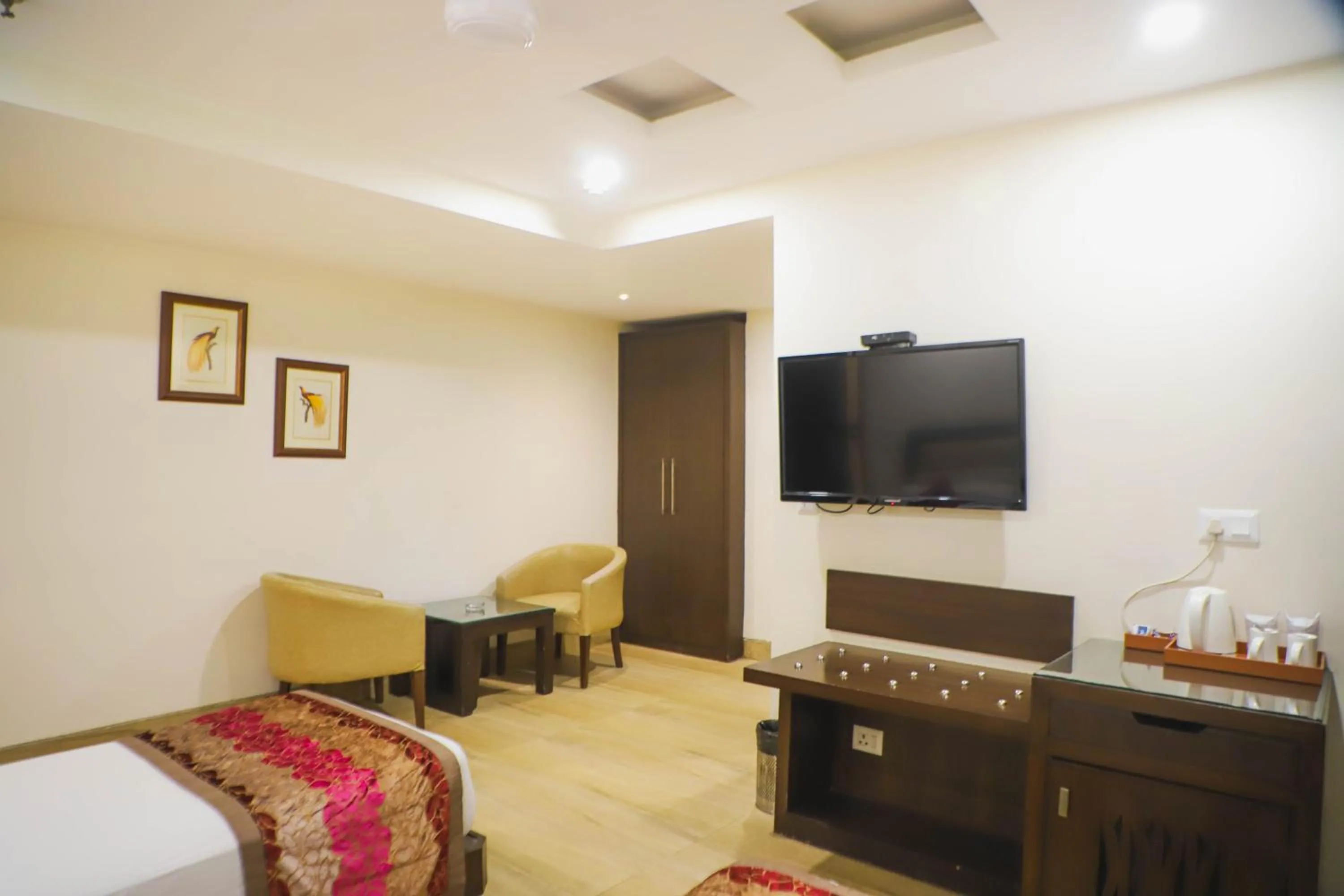 Bed in Hotel Central Palace