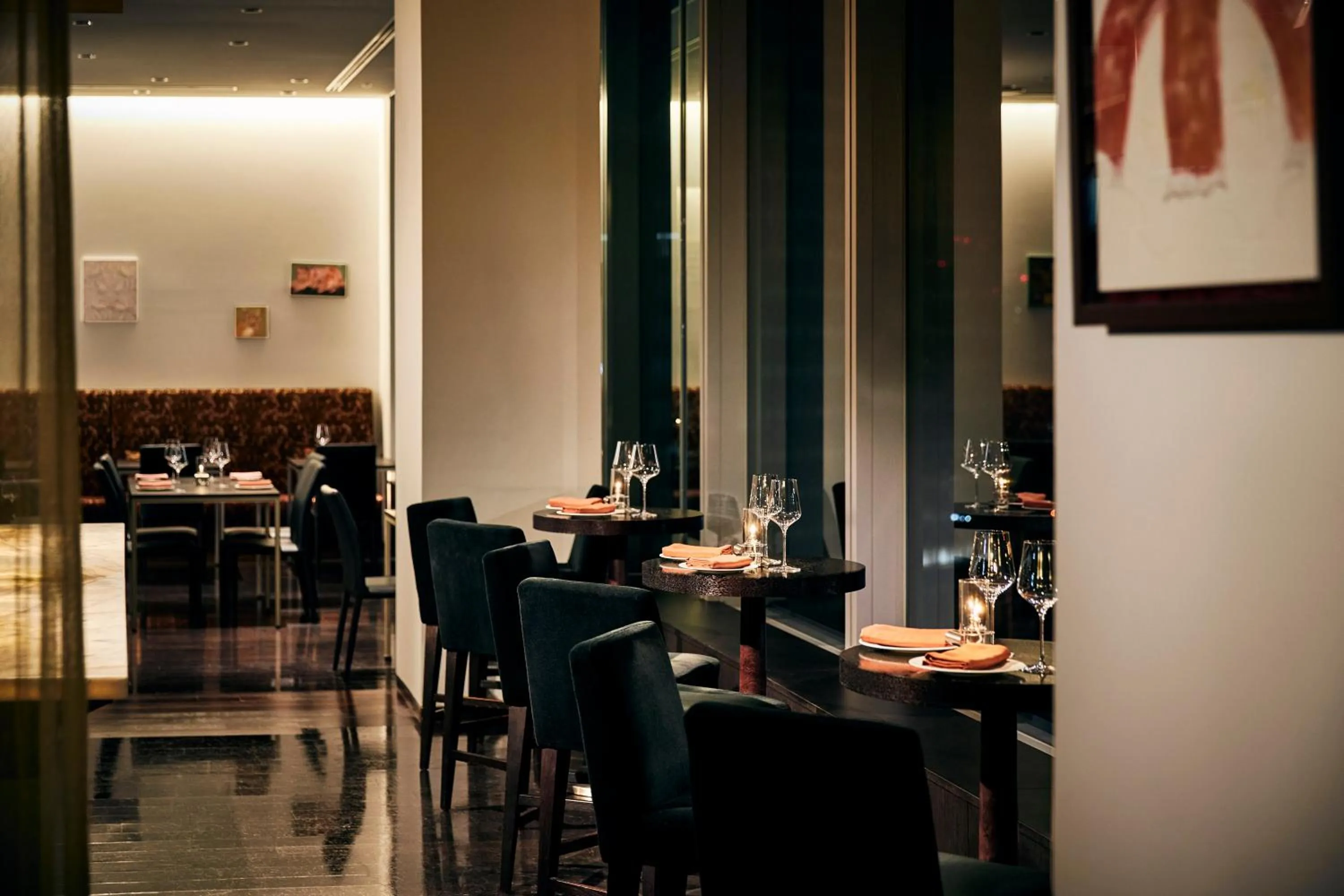 Restaurant/places to eat in Park Hotel Tokyo