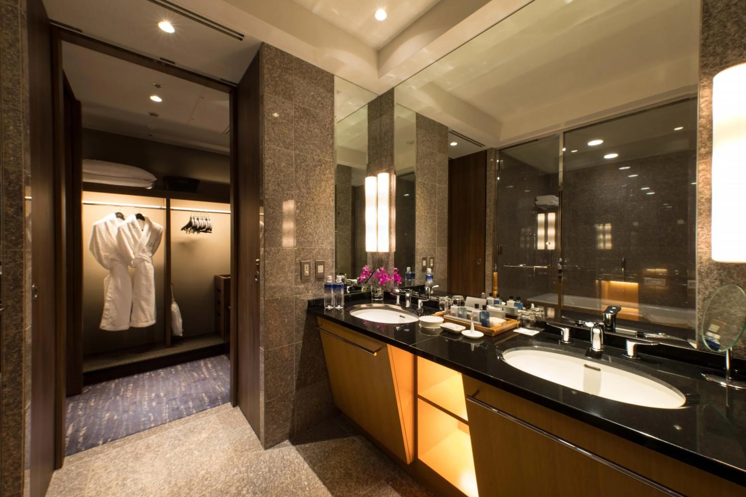 Bathroom in Cerulean Tower Tokyu Hotel, A Pan Pacific Partner Hotel