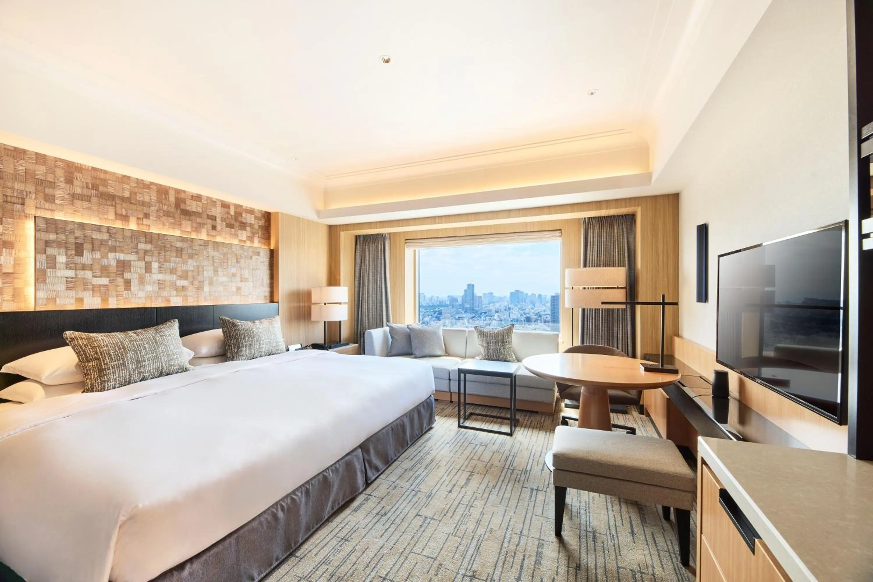 Photo of the whole room, Bed in Cerulean Tower Tokyu Hotel, A Pan Pacific Partner Hotel