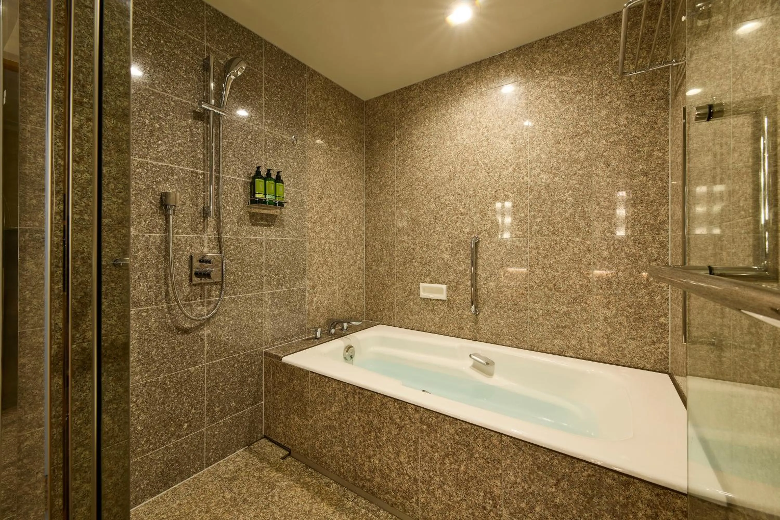 Bathroom in Cerulean Tower Tokyu Hotel, A Pan Pacific Partner Hotel