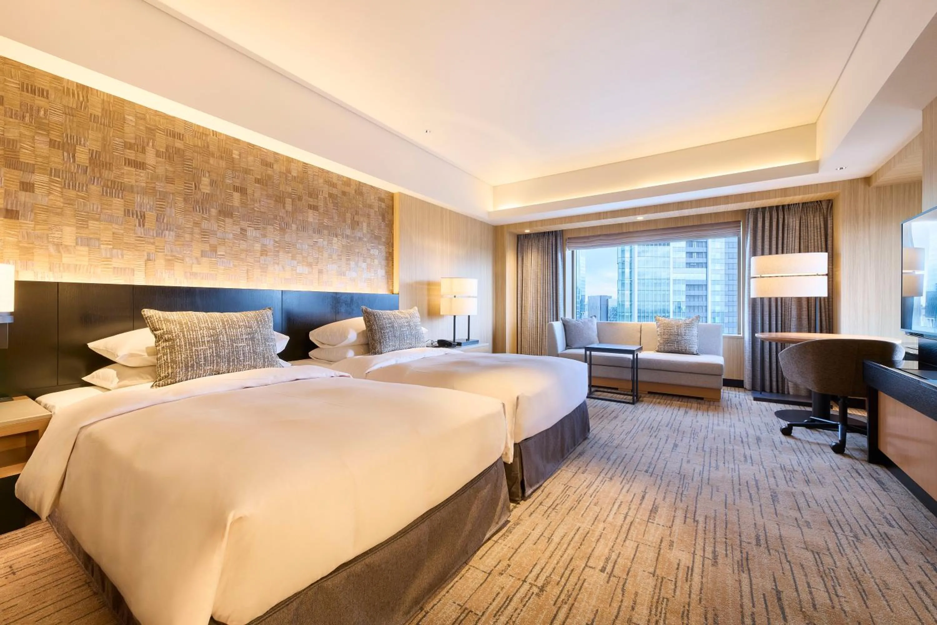 Photo of the whole room, Bed in Cerulean Tower Tokyu Hotel, A Pan Pacific Partner Hotel
