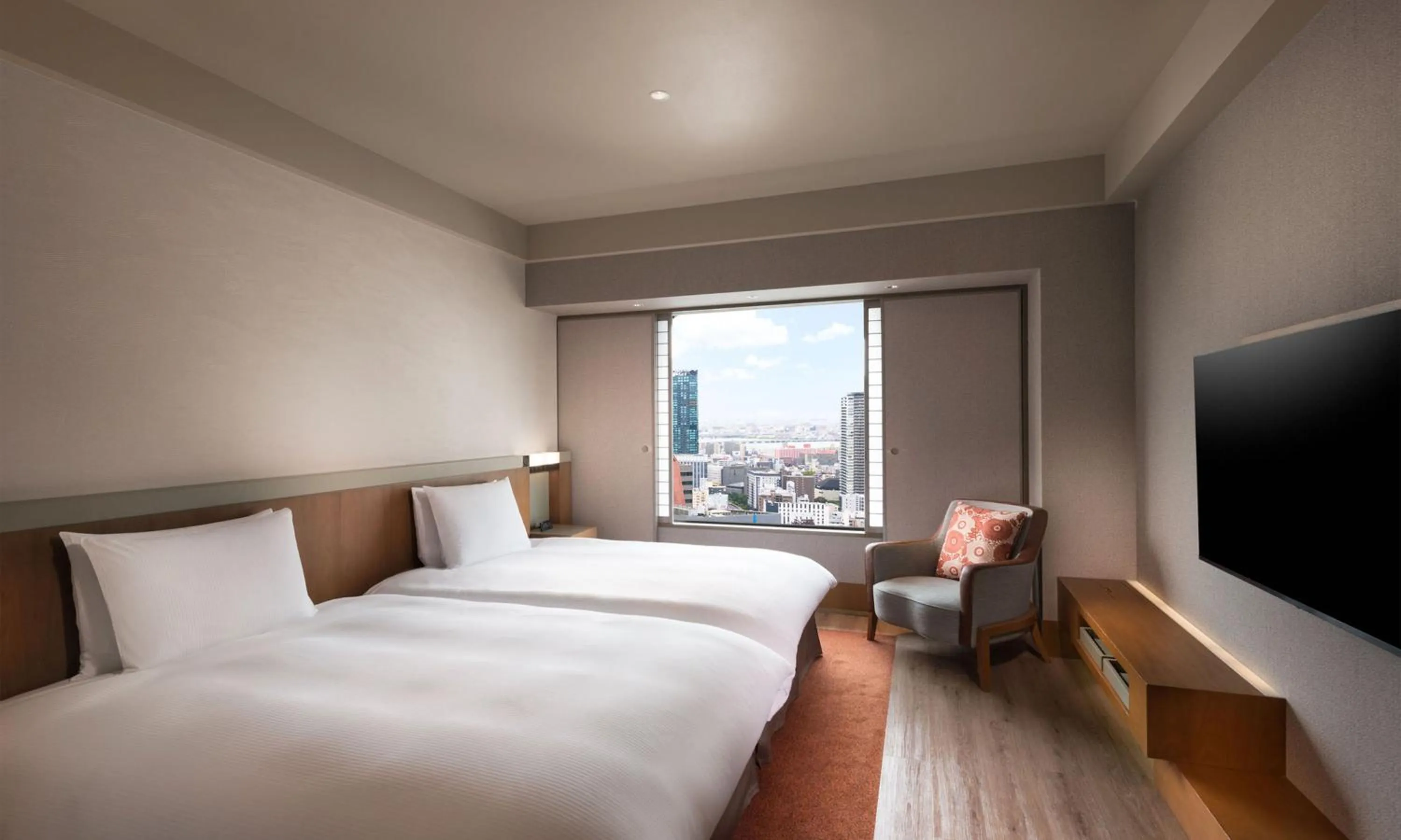 Photo of the whole room, Bed in Hilton Osaka Hotel