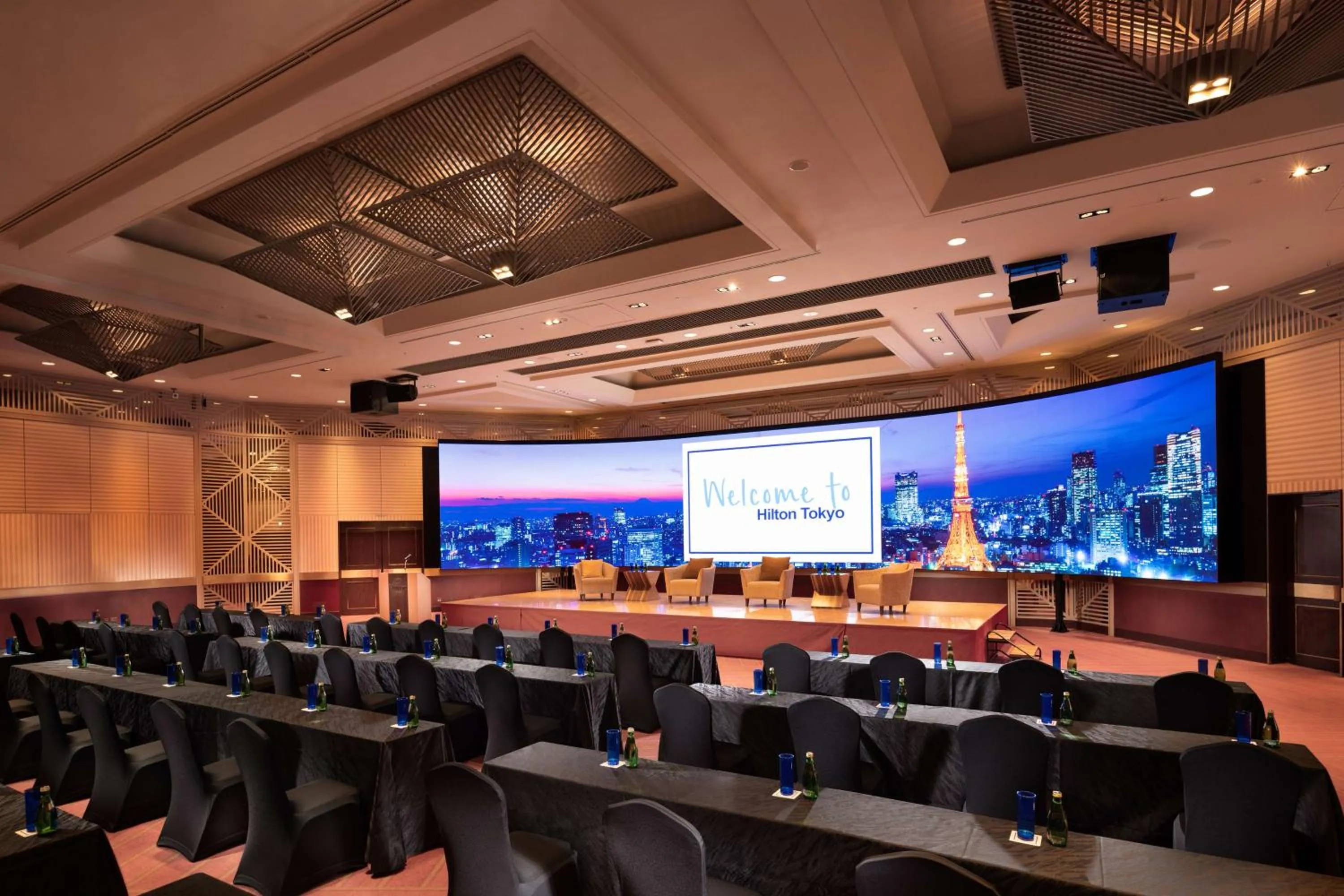 Meeting/conference room in Hilton Tokyo Hotel