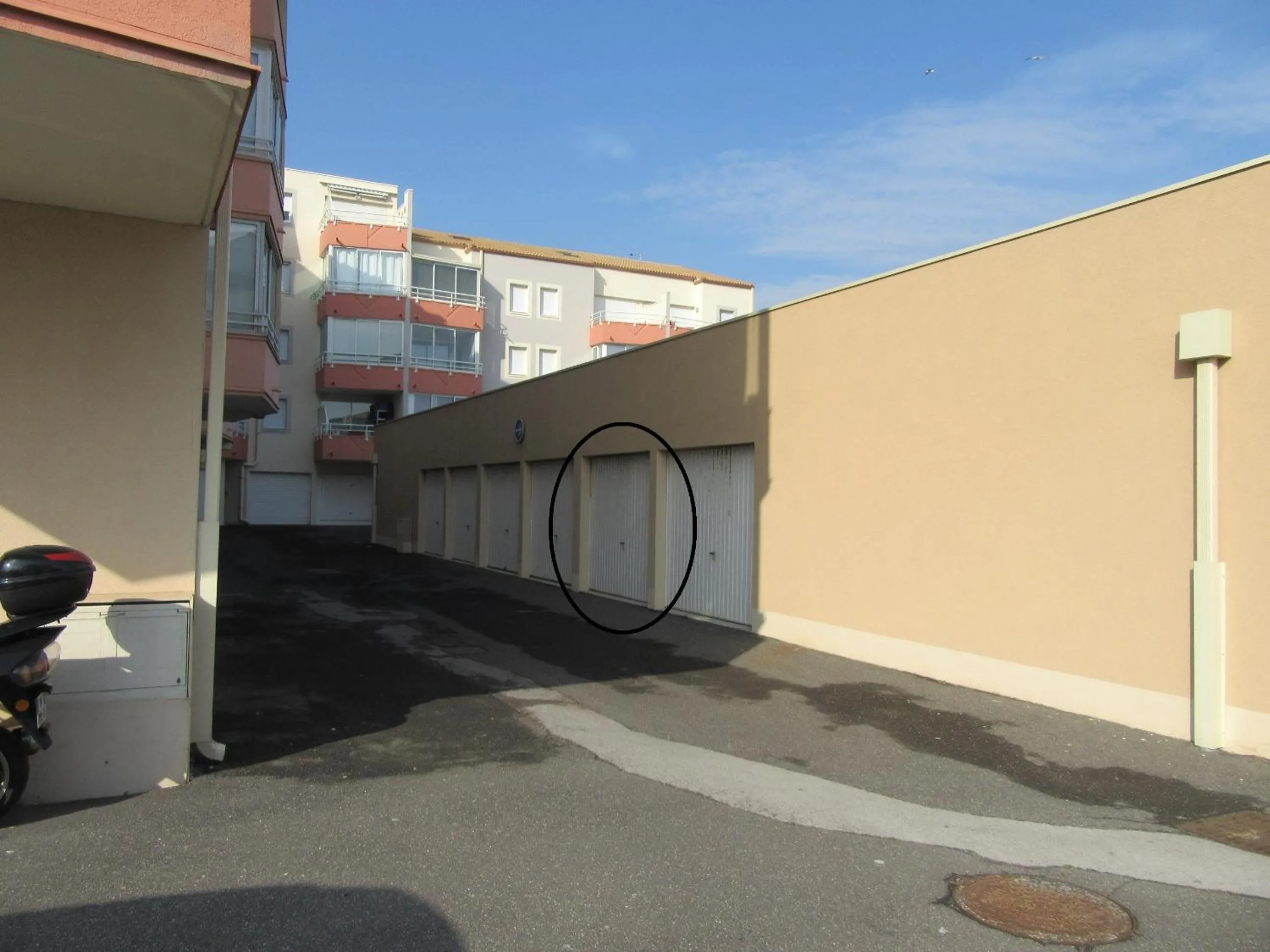 Property building in Appartement Grand Calypso