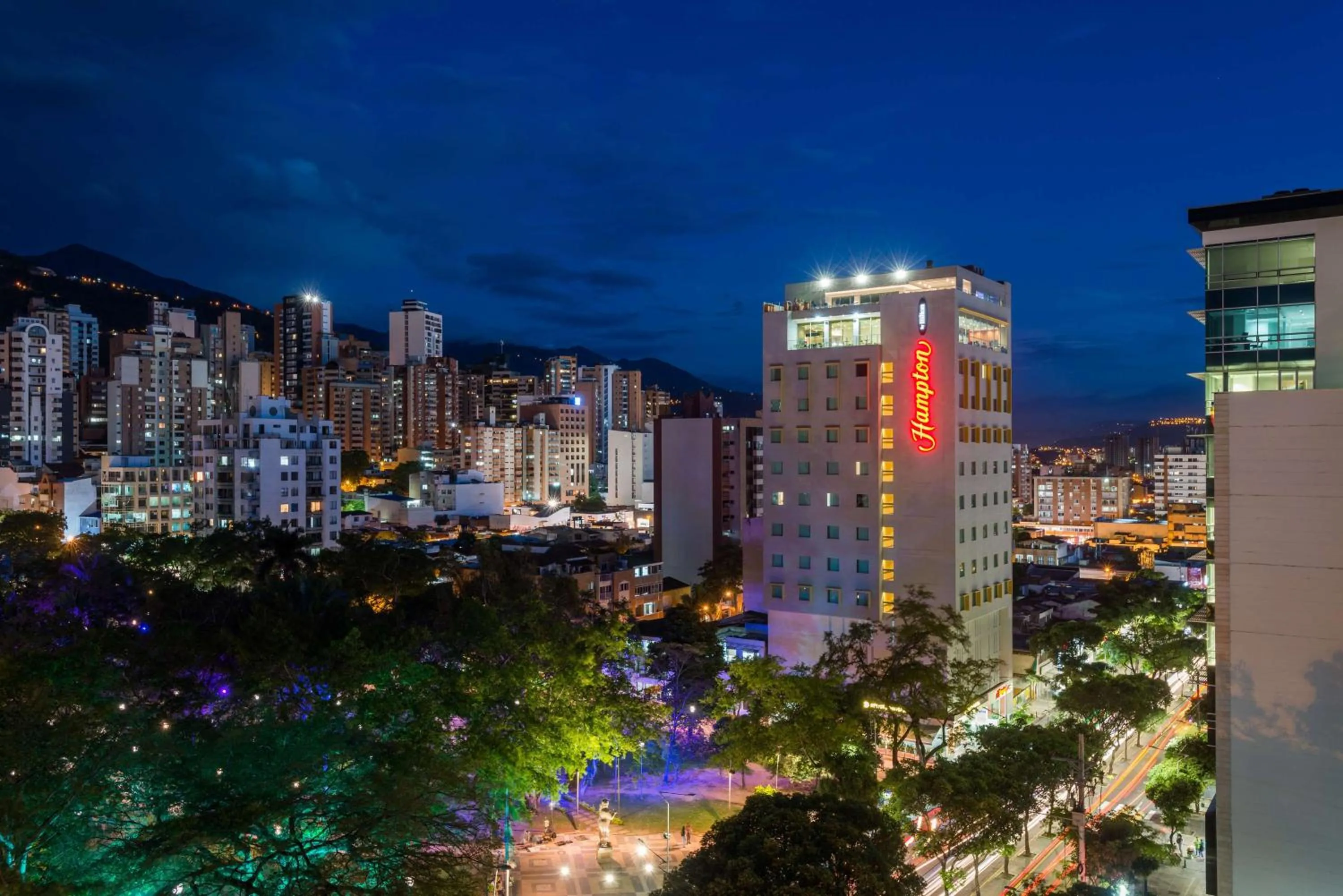 Property building in Hampton By Hilton Bucaramanga