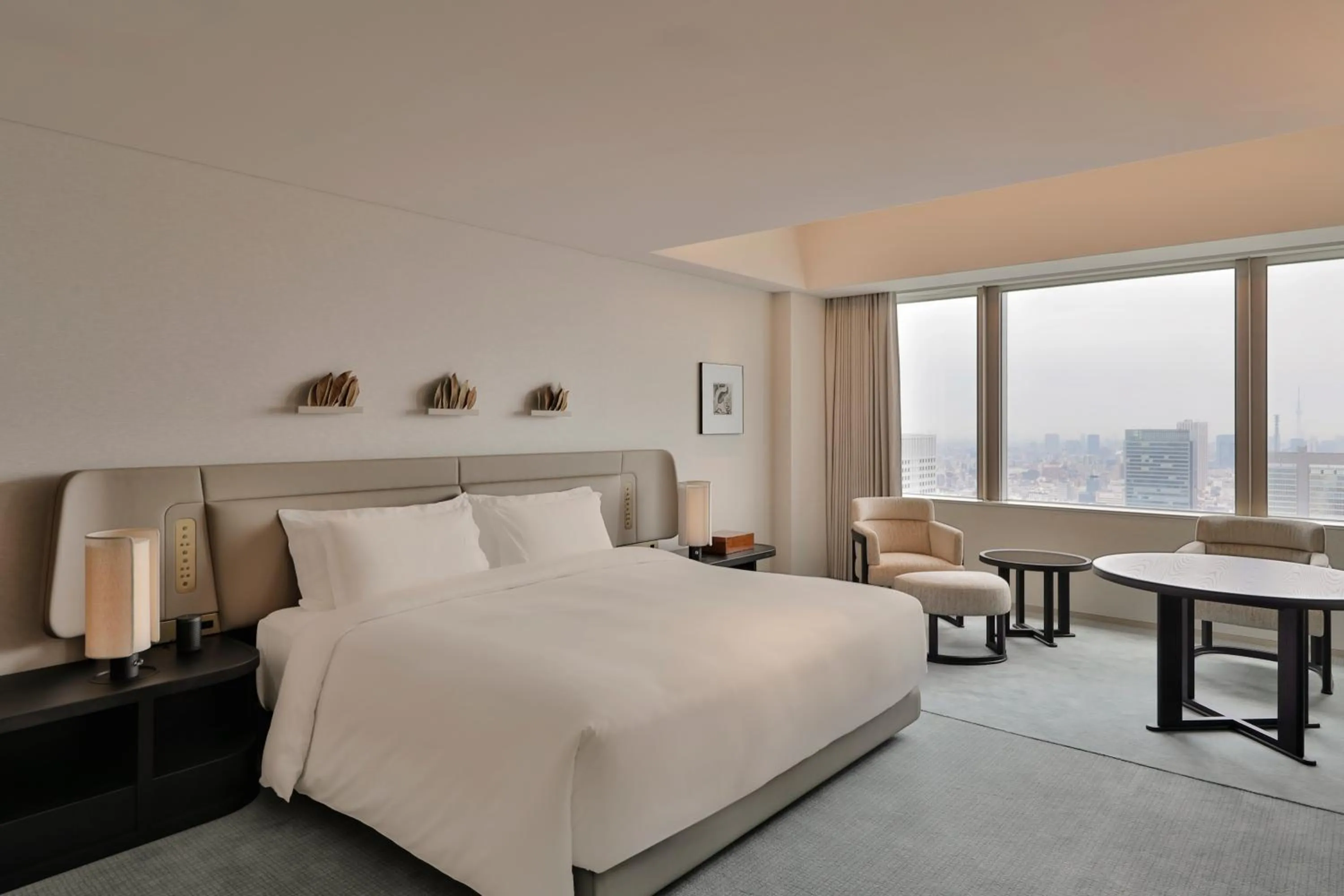 Bed in Park Hyatt Tokyo