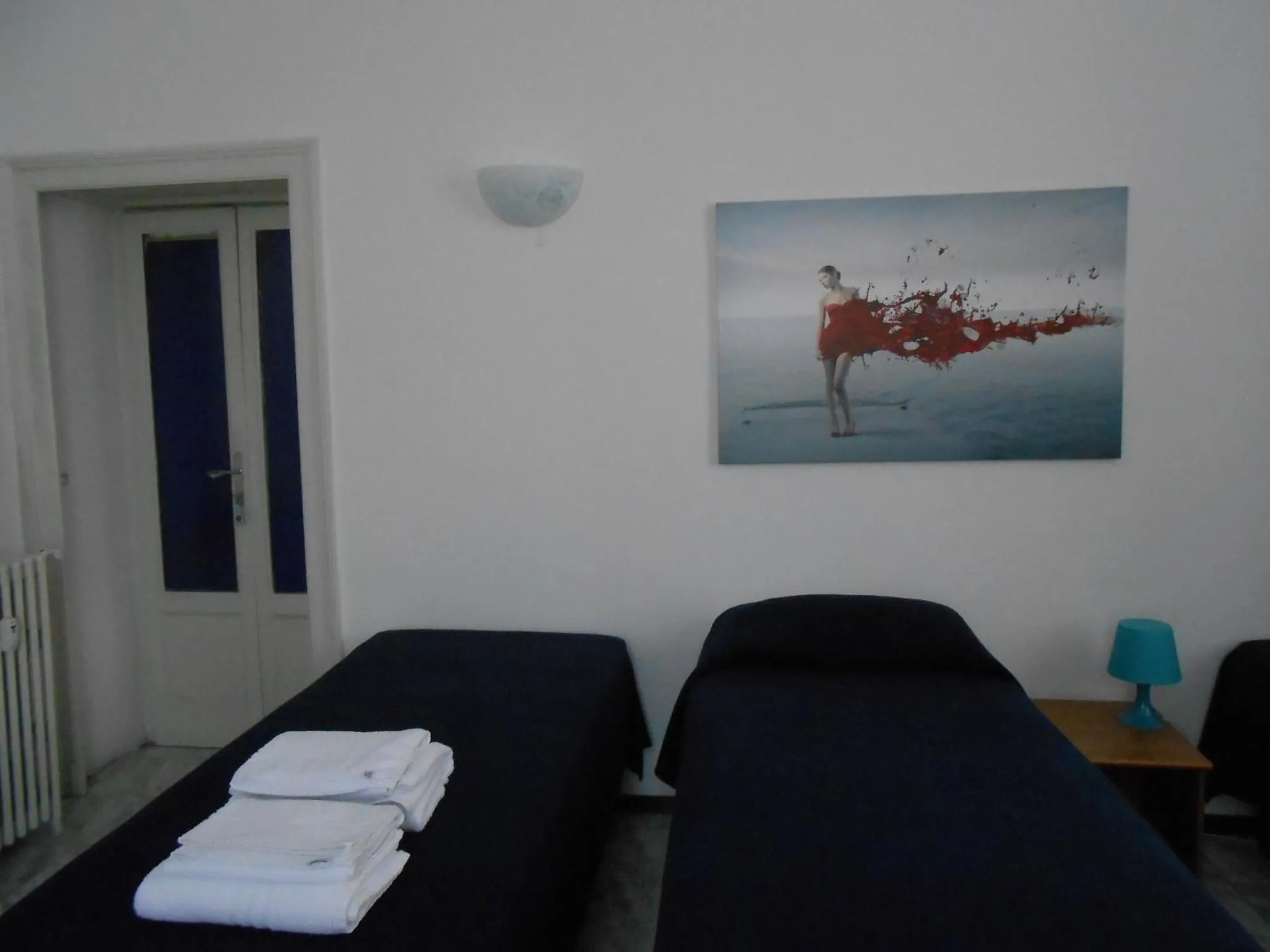 Double or Twin Room with Shared Bathroom in Aldebaran