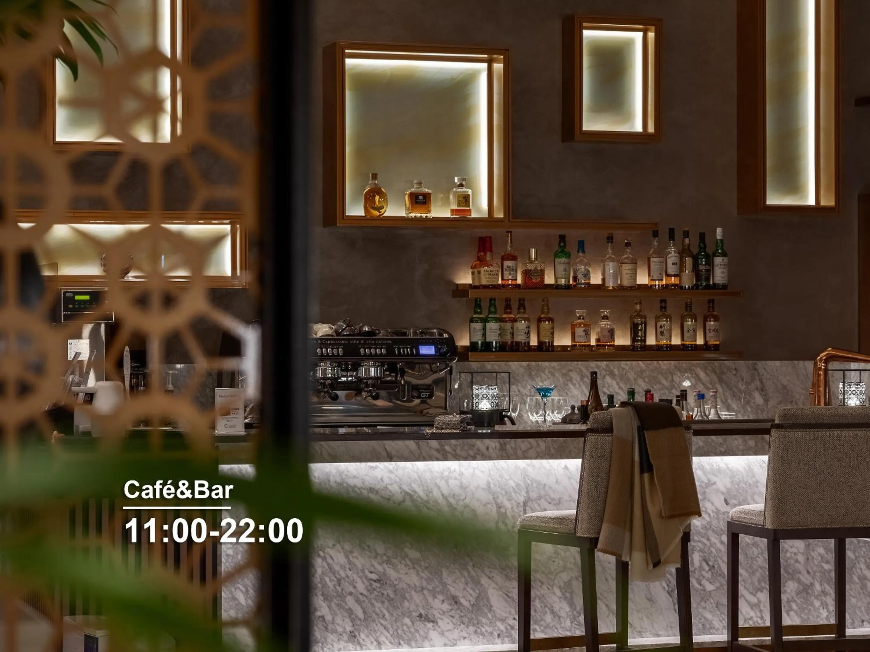 Lounge or bar in Hotel The Celestine Tokyo Shiba