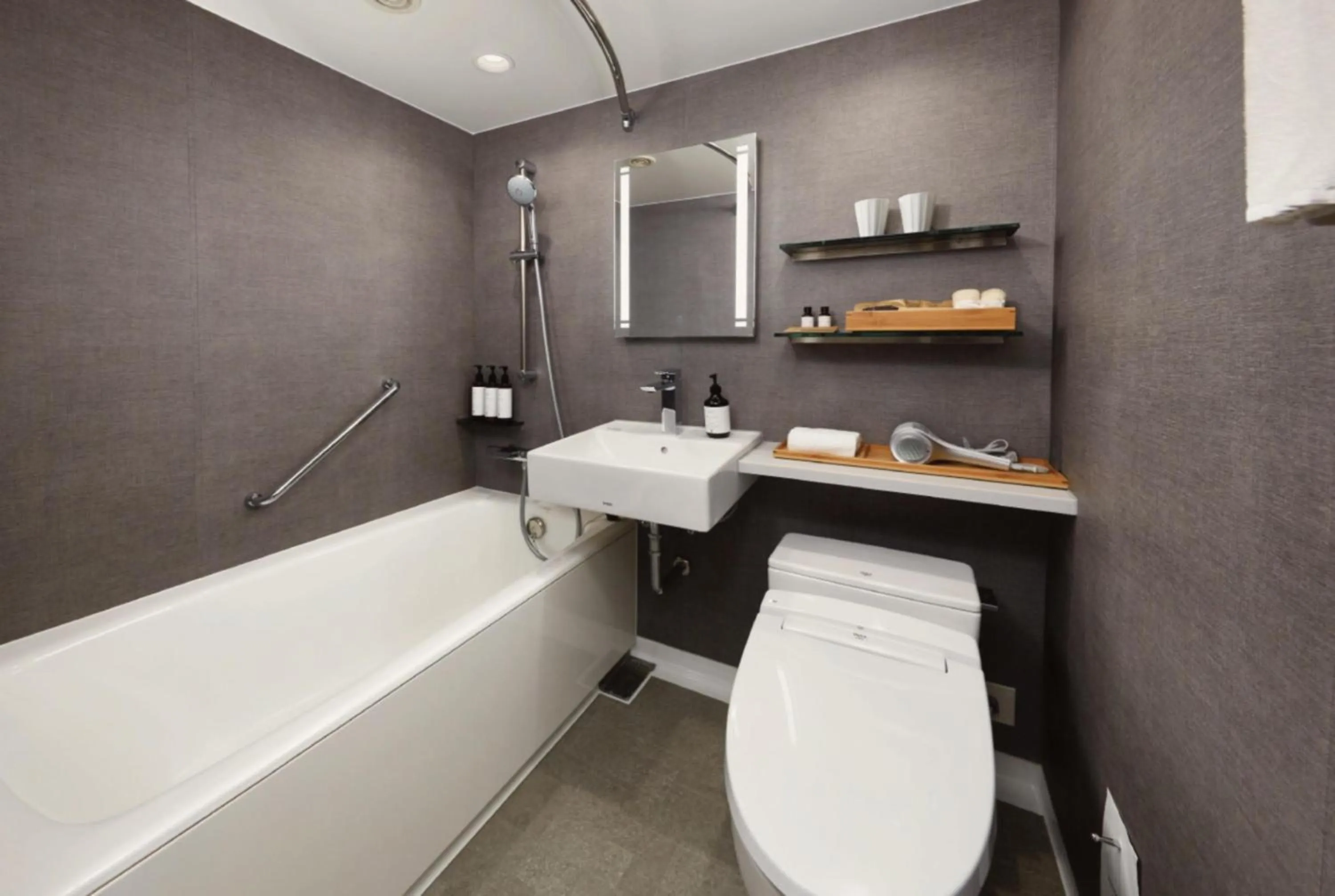 Bathroom in Shiba Park Hotel