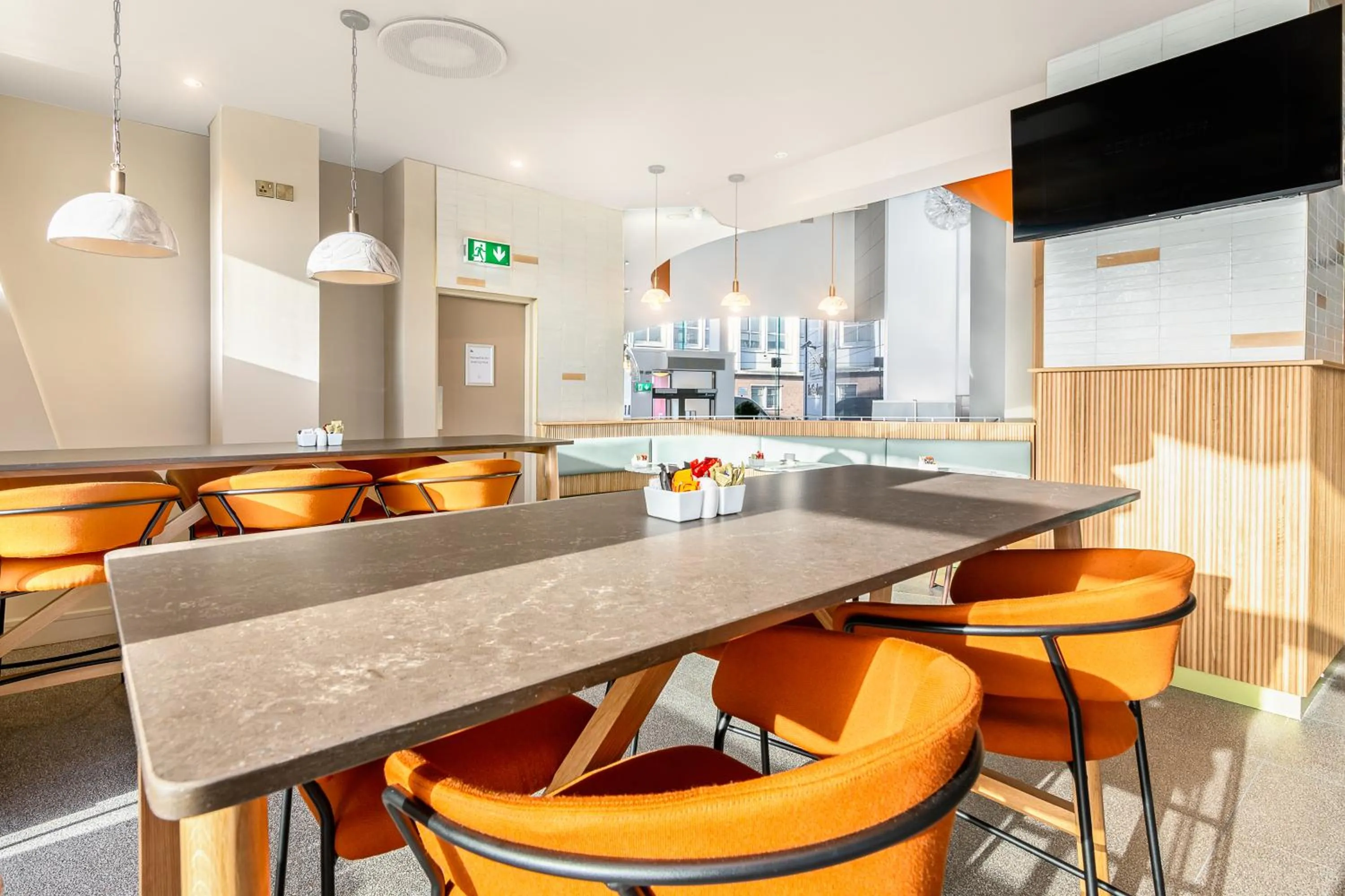 Restaurant/places to eat in The Glasshouse