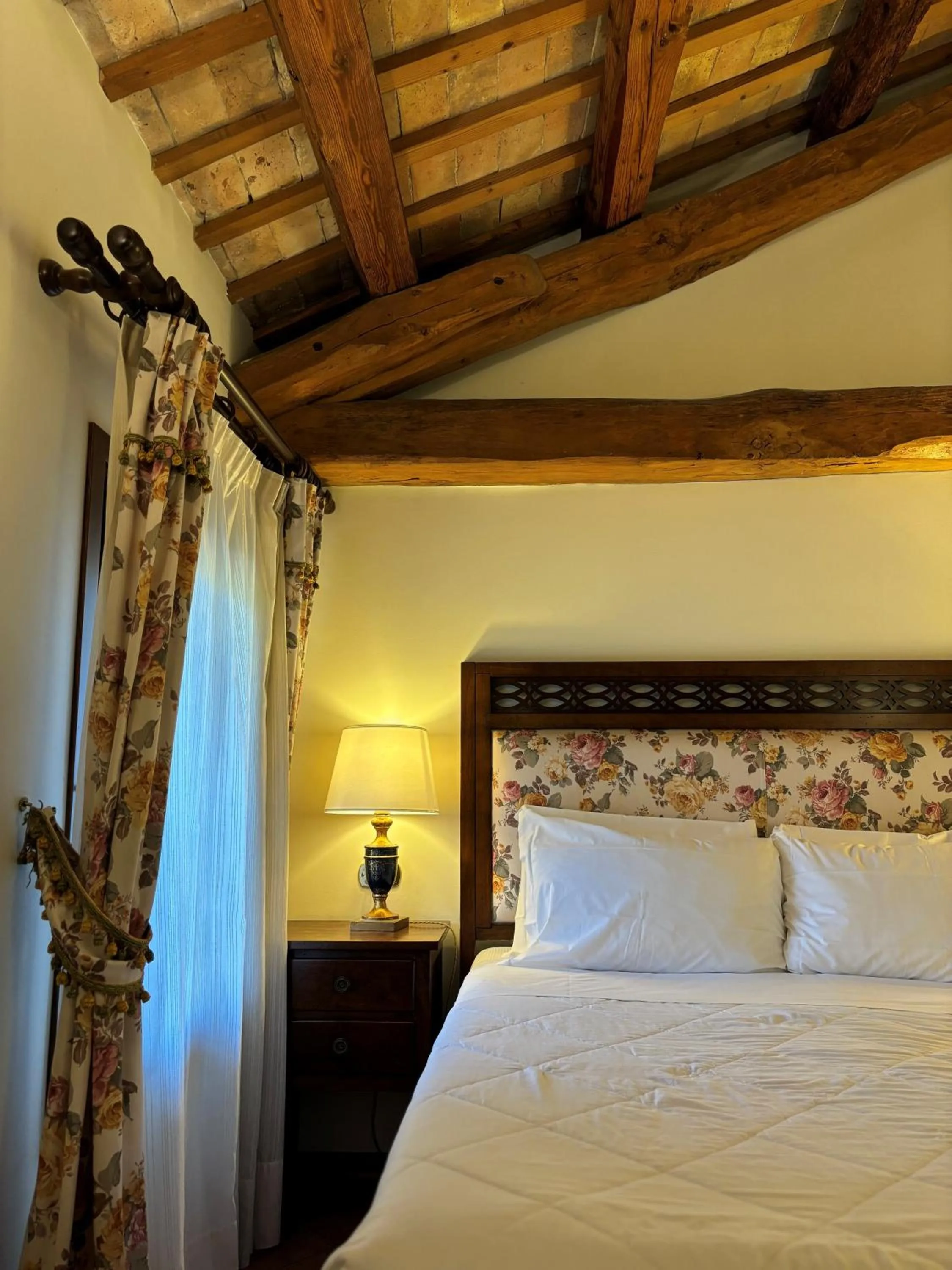 Bed in Hotel Villa Luppis