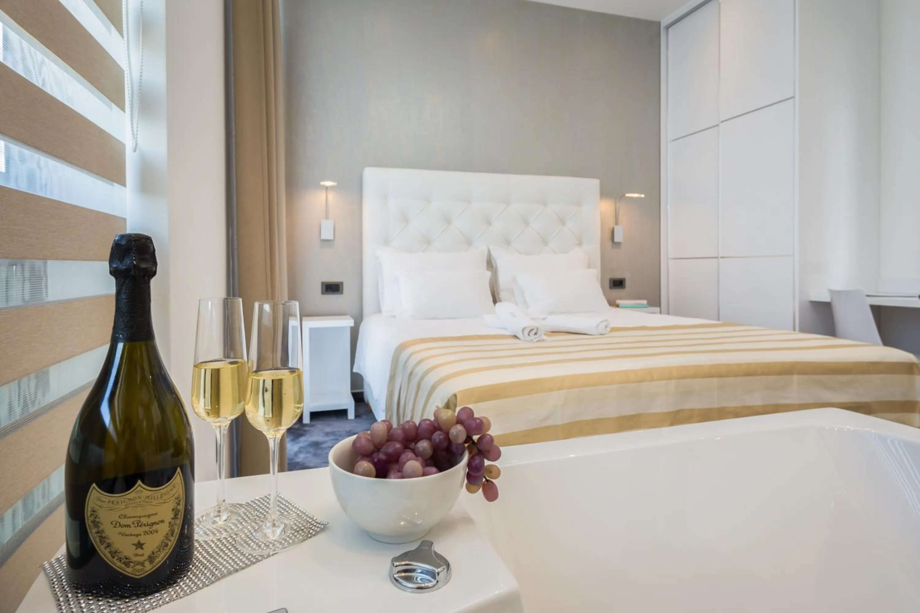 Bathroom, Bed in Marina Baotić Apartments