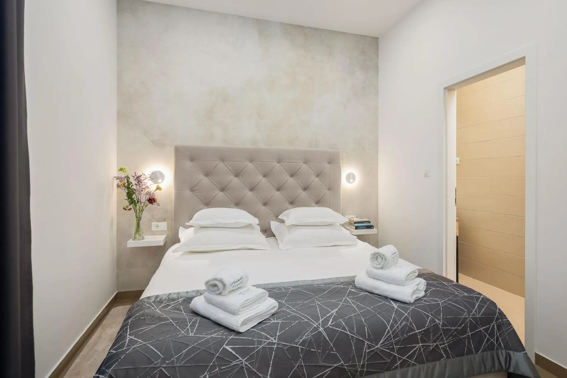 Bed in Marina Baotić Apartments