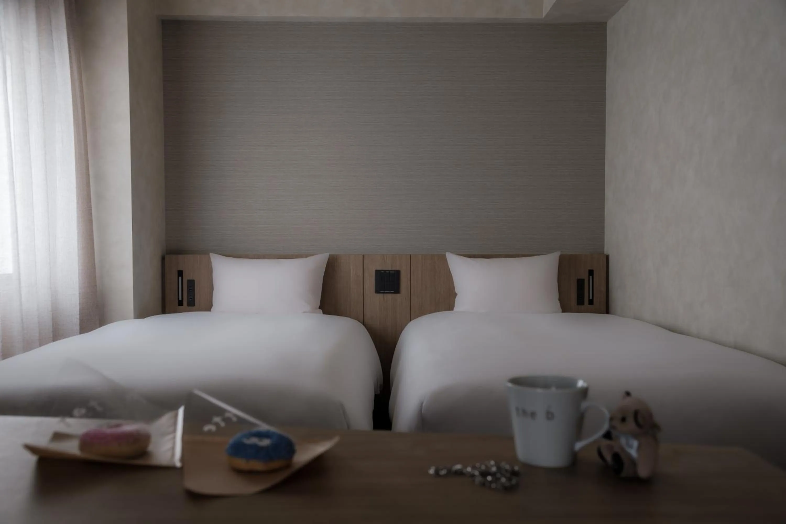 Bed in the b akasaka