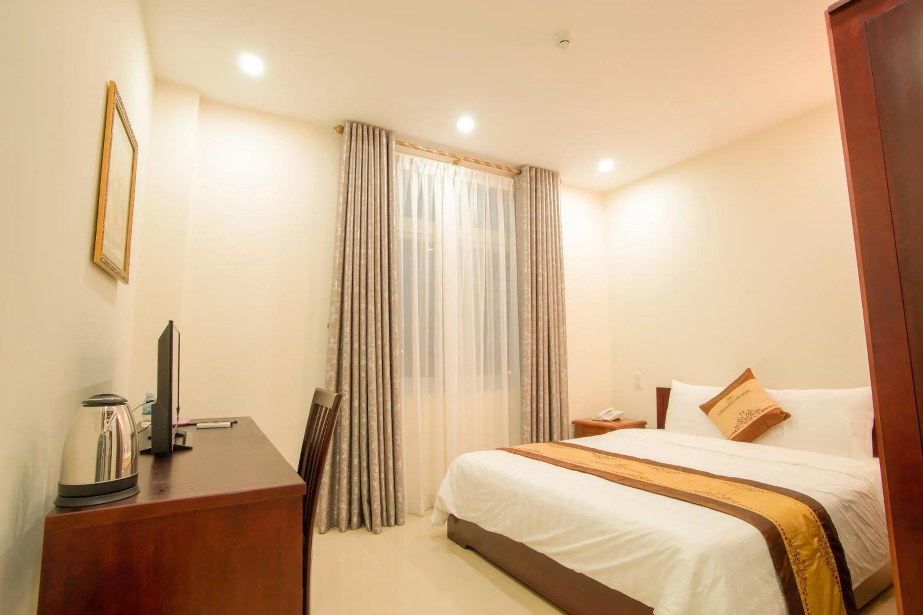 Bedroom, Bed in Green Garden Residence Hotel