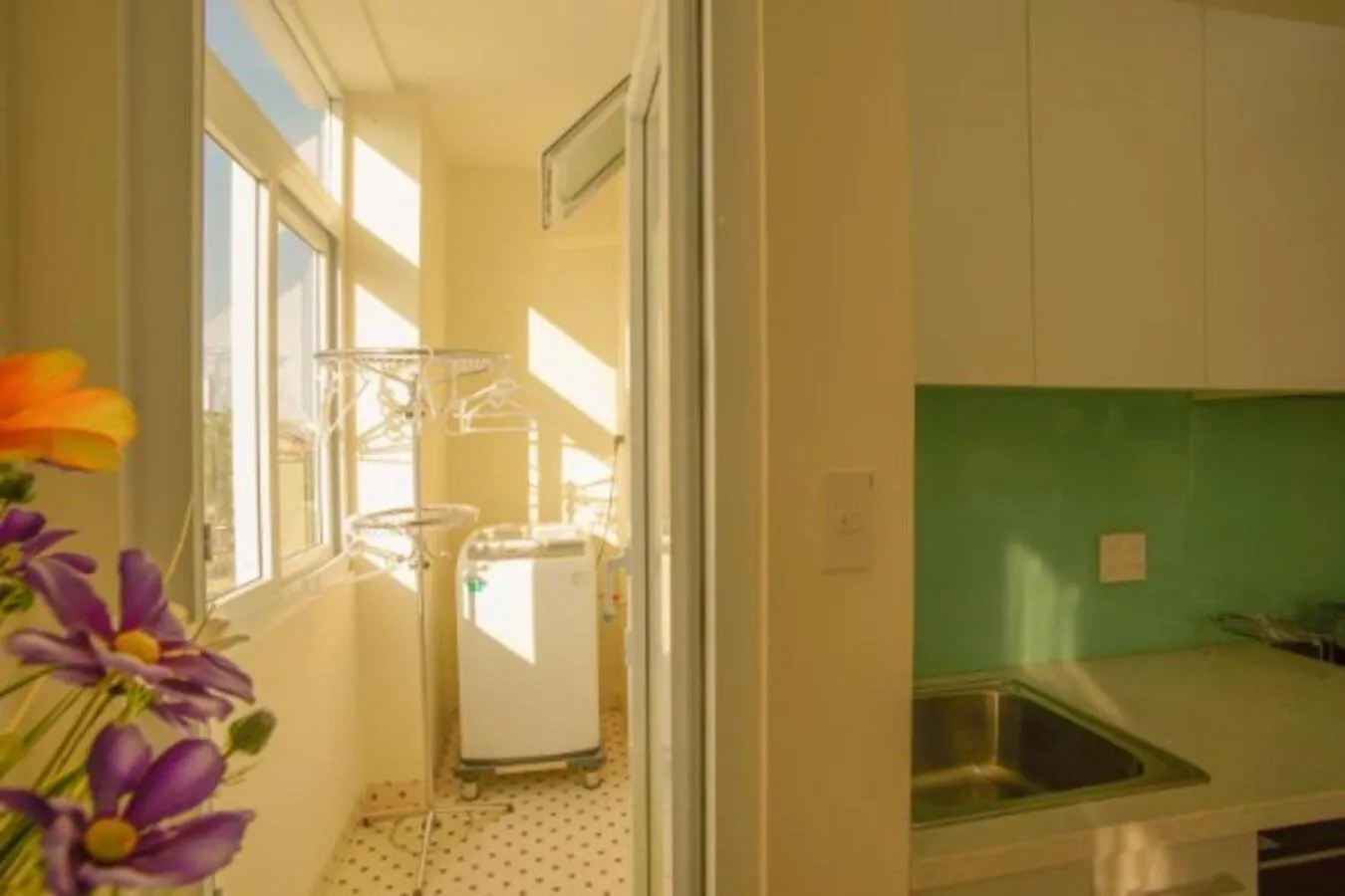 washing machine in Green Garden Residence Hotel