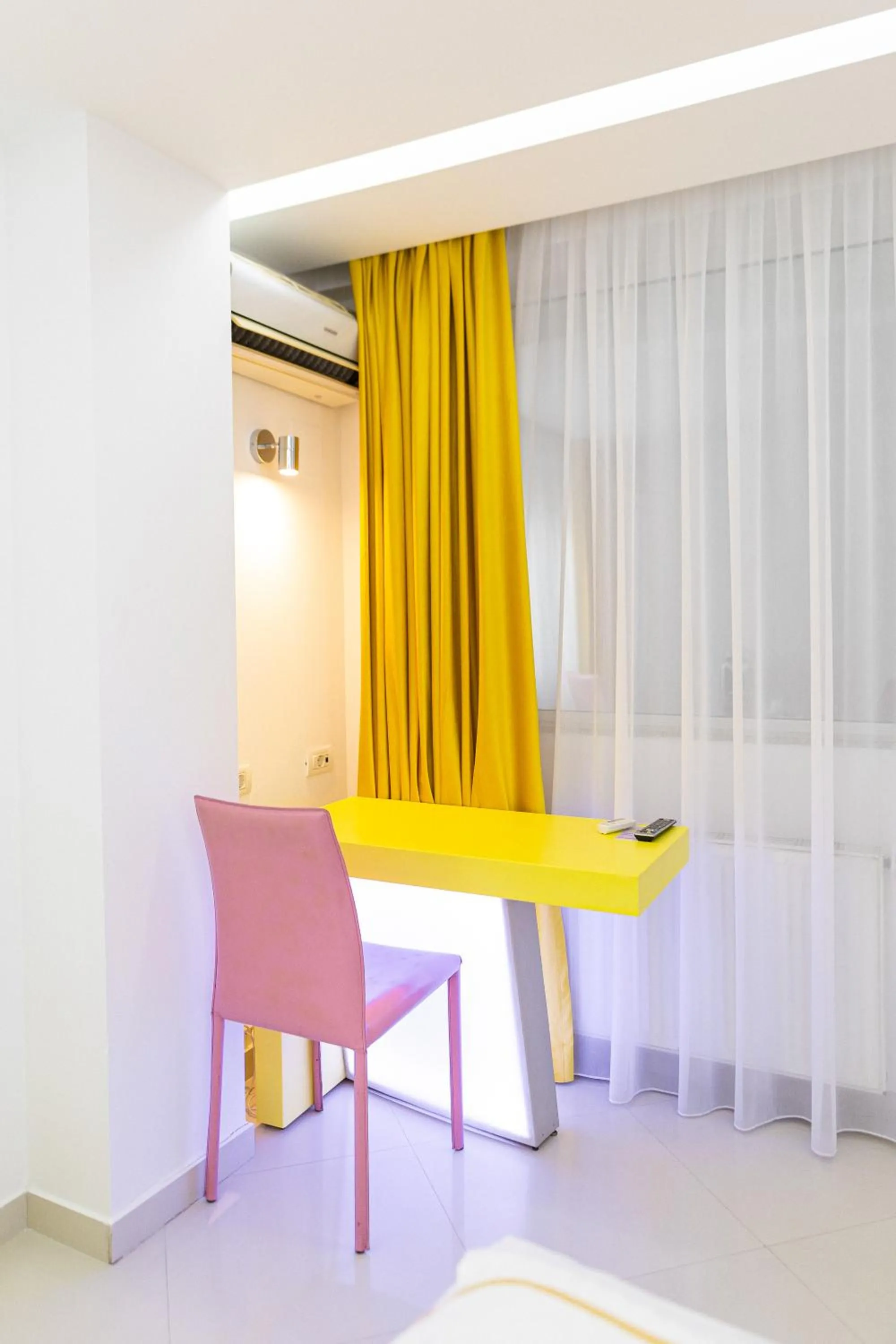 Photo of the whole room in Christina Hotel