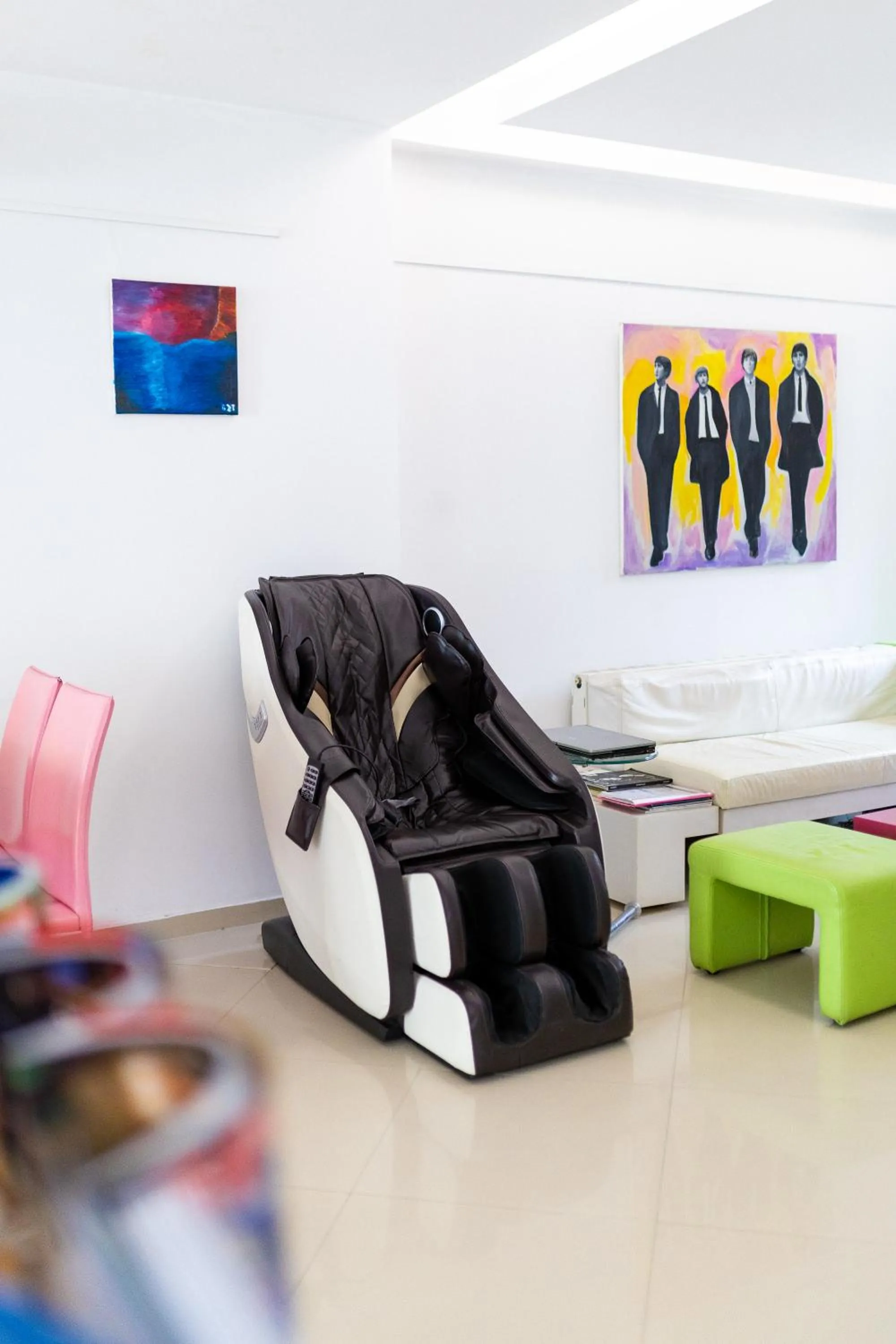 Seating area in Christina Hotel