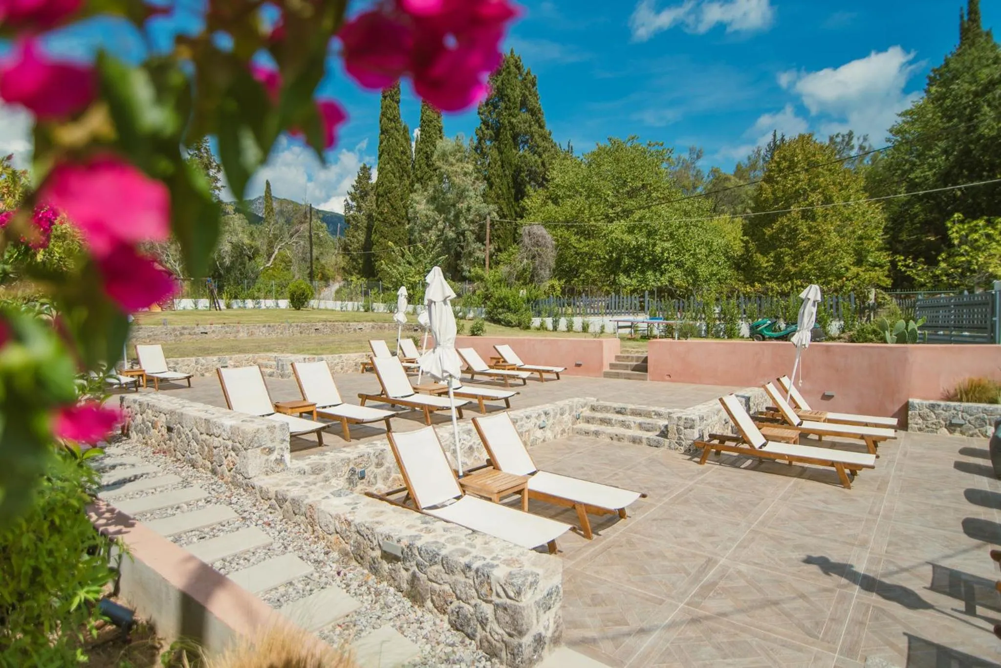 Property building in Dominoes Corfu