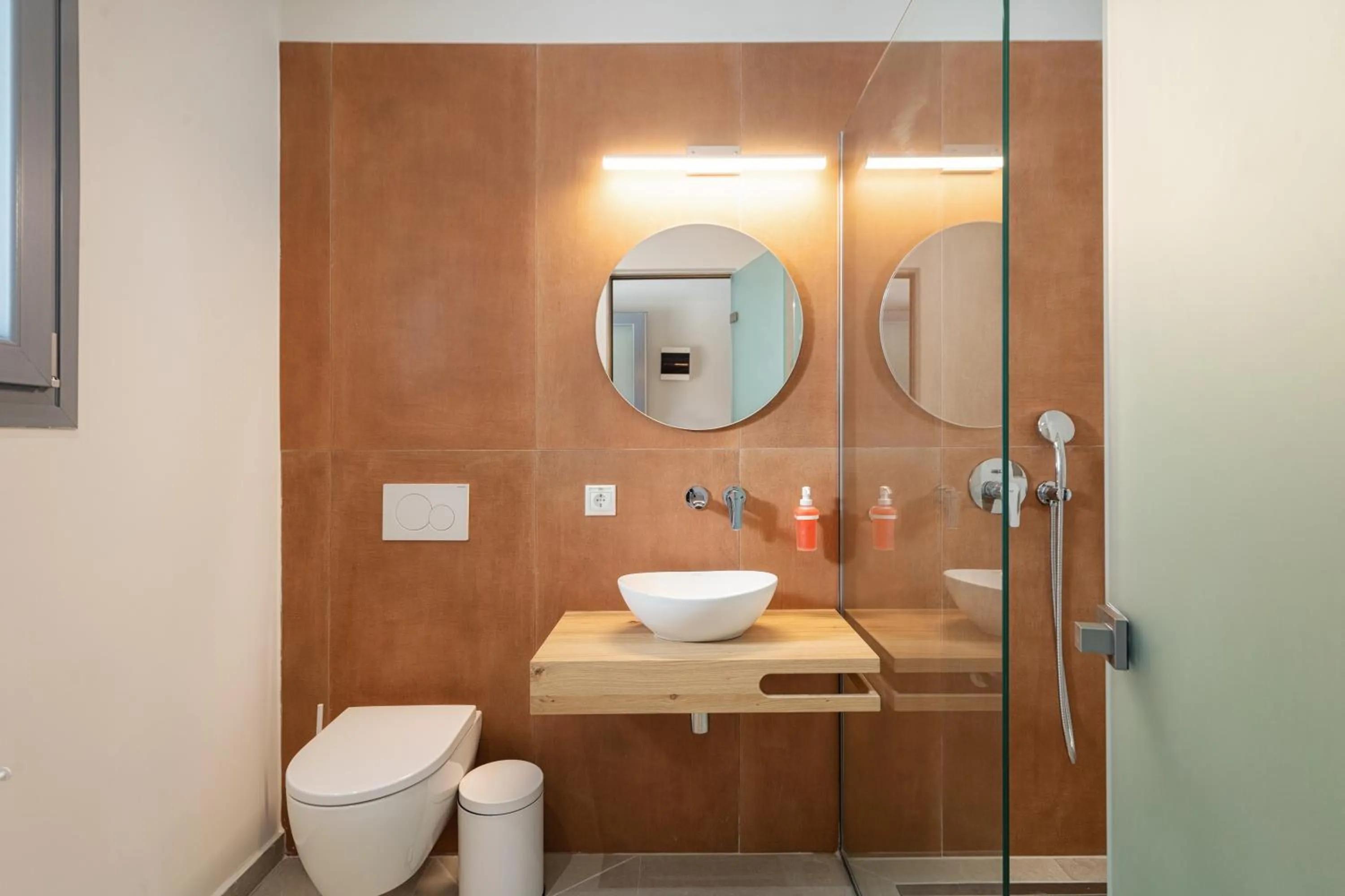 Bathroom in Dominoes Corfu