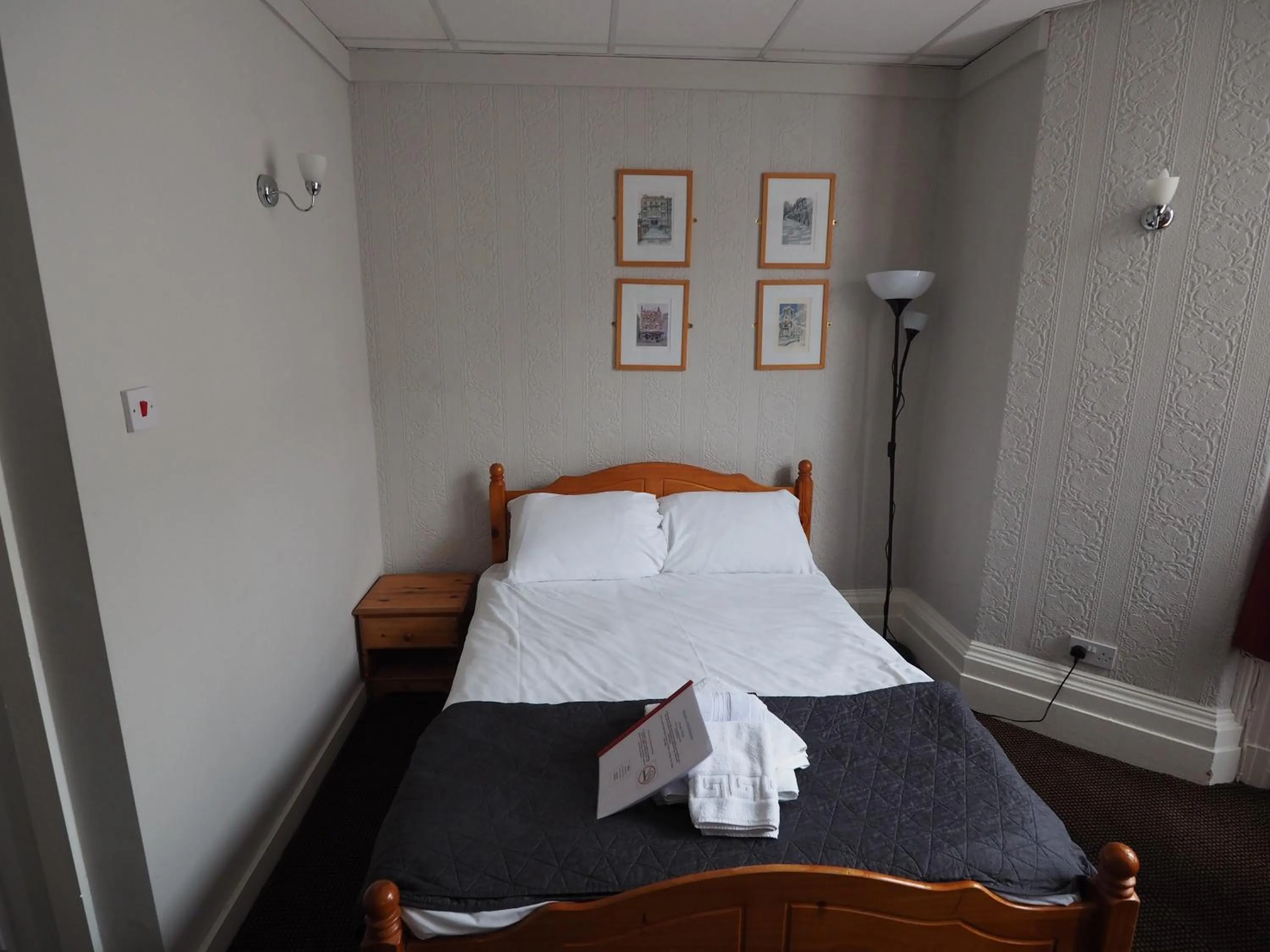 Bed in Richmond House