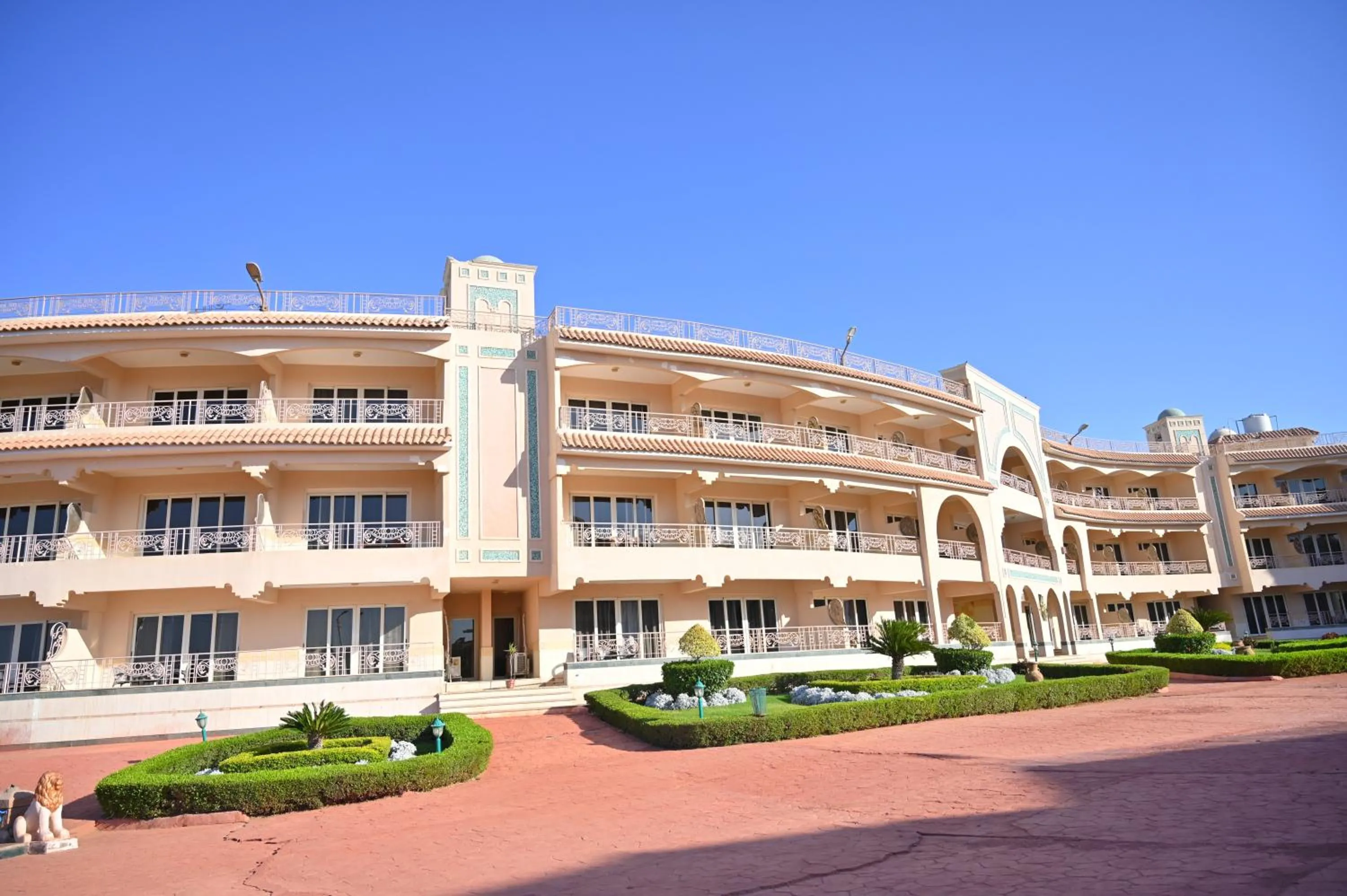 Property building in Fayoum Hotel