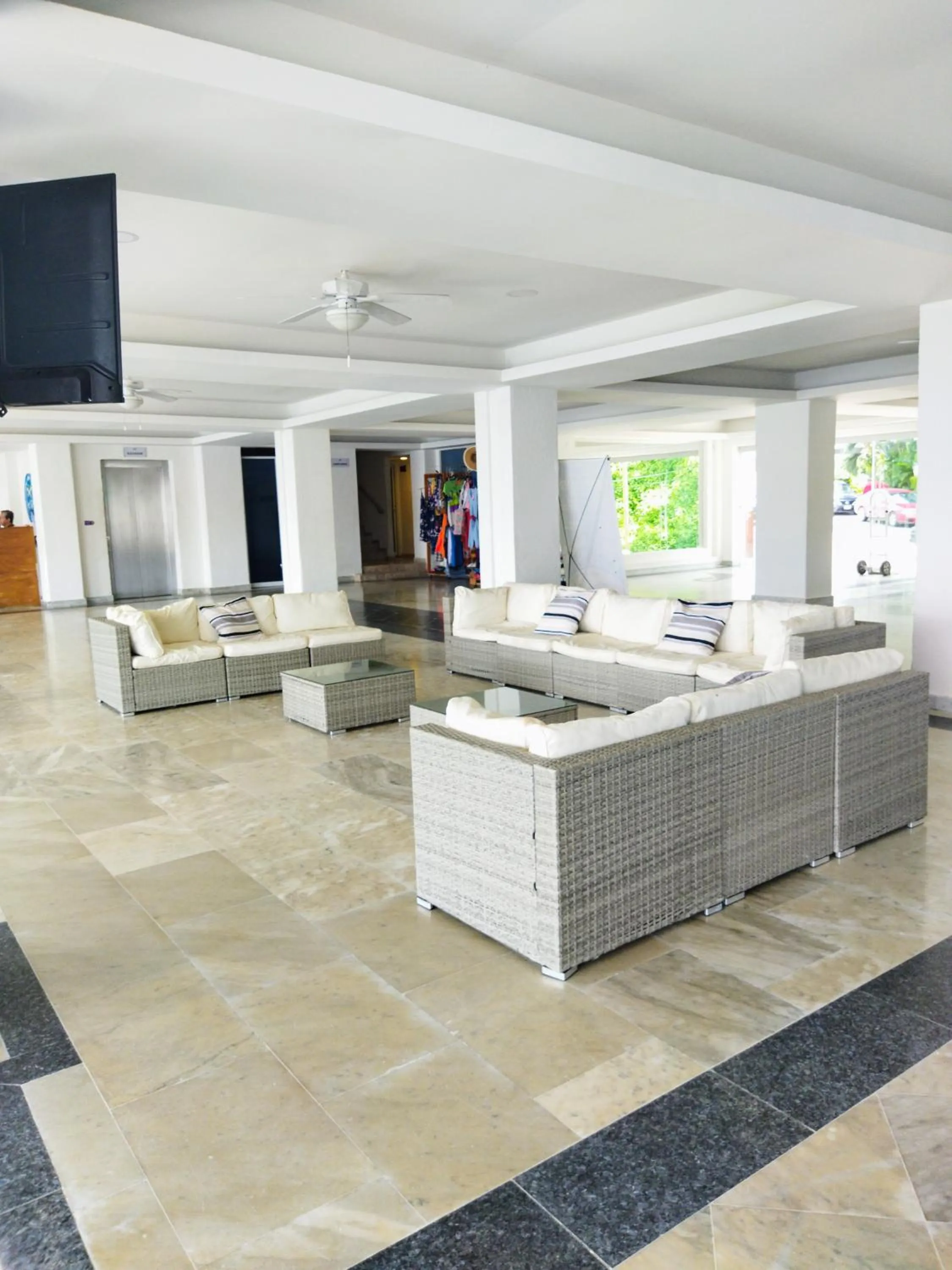 Living room in Hotel Aristos Acapulco