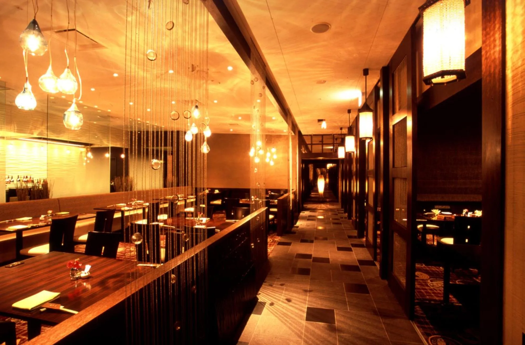 Restaurant/places to eat in Keio Plaza Hotel Tokyo