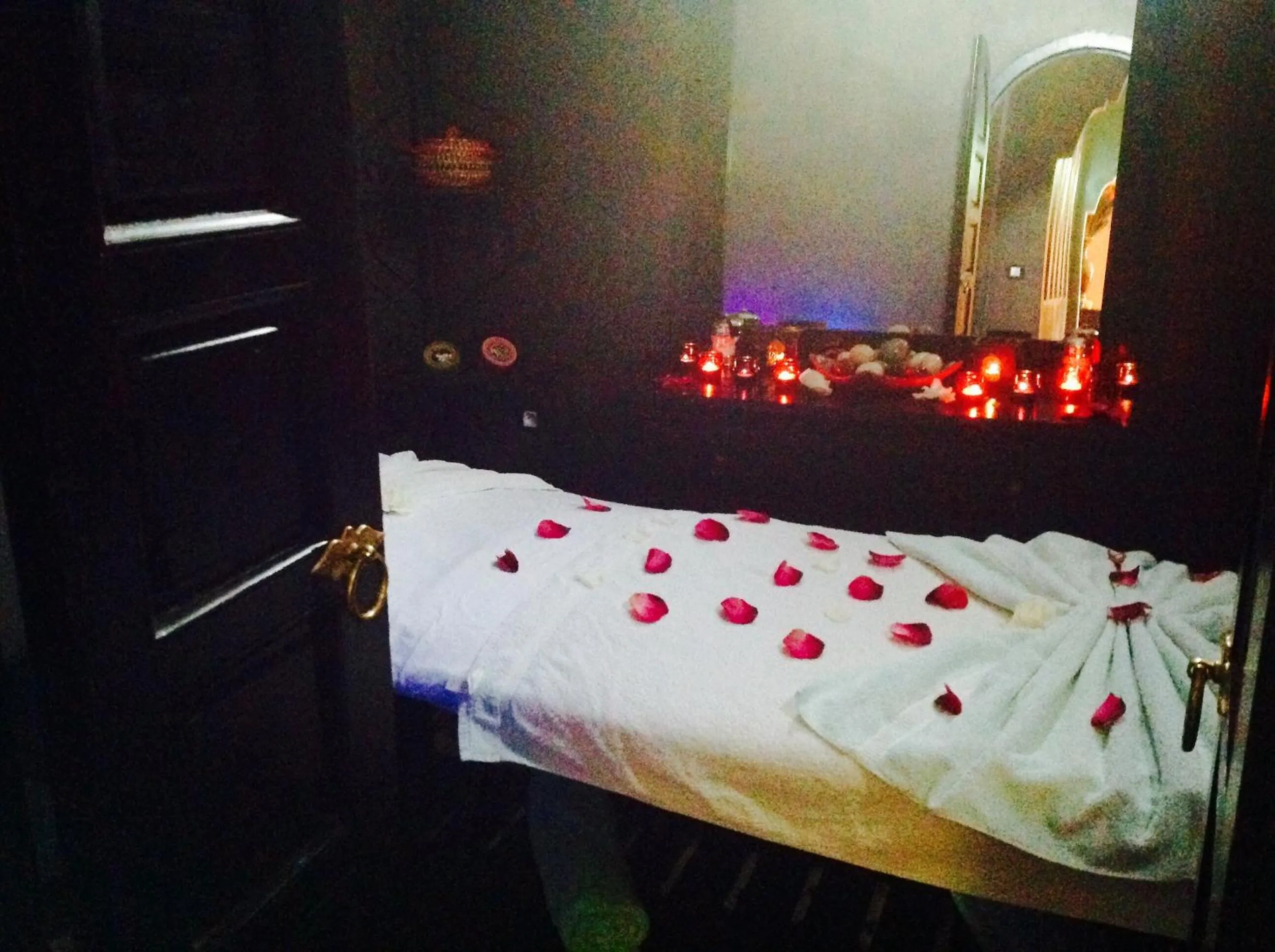 Massage in Ksar Salha