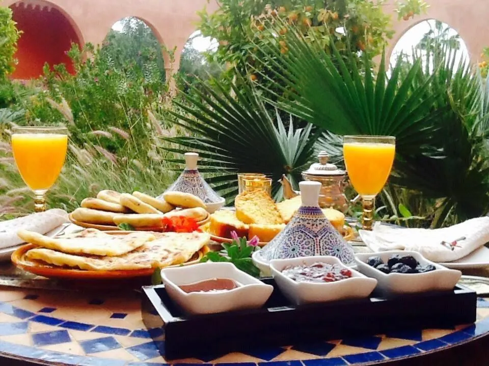 Breakfast in Ksar Salha