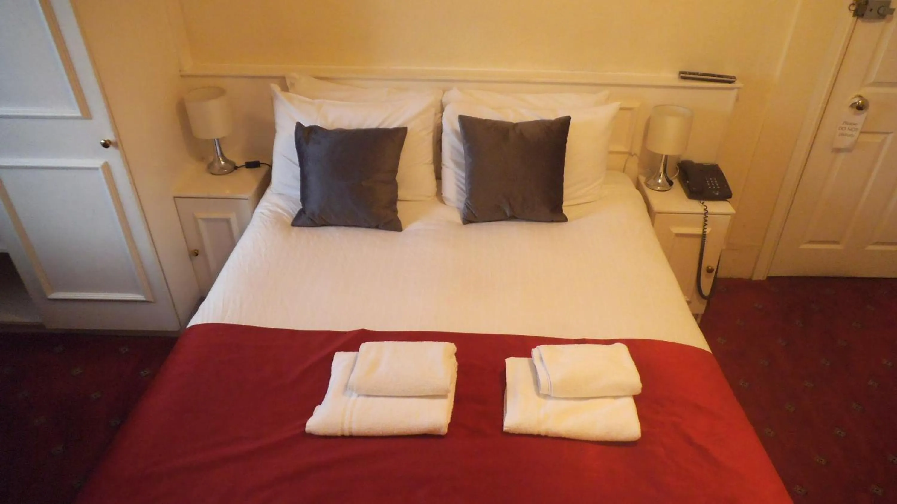 Bed in Arran House Hotel