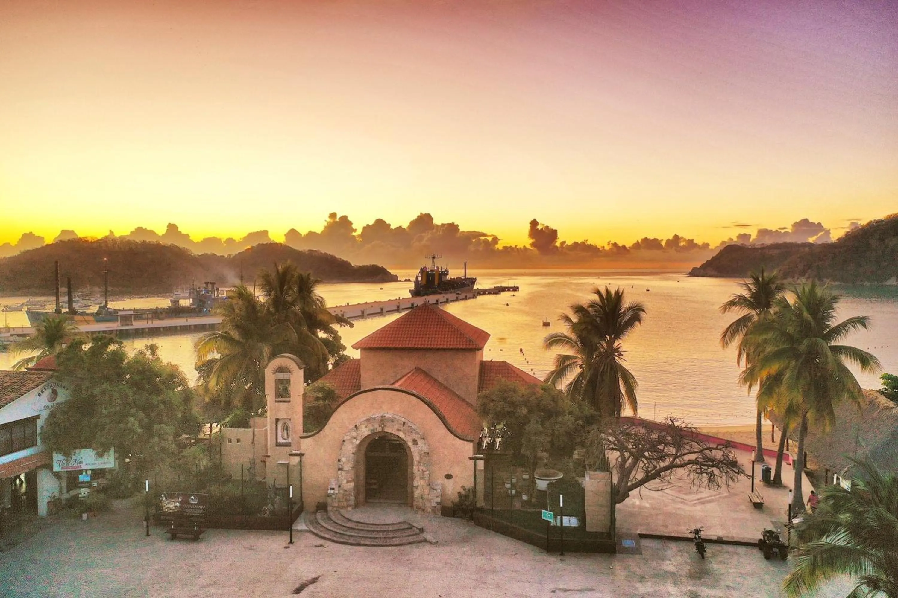 Off site in Hotel Huatulco Máxico