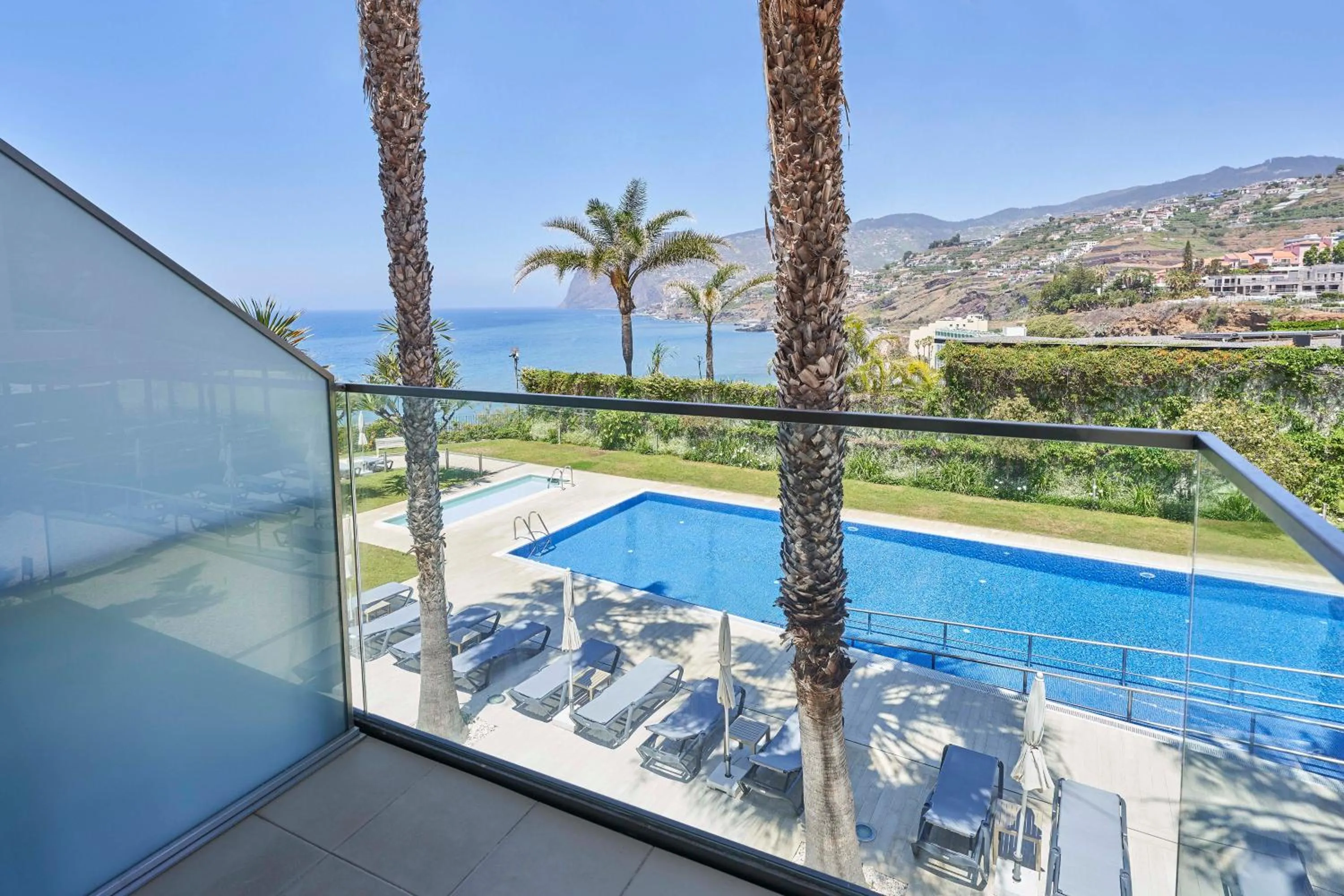 Pool view in Golden Residence Hotel
