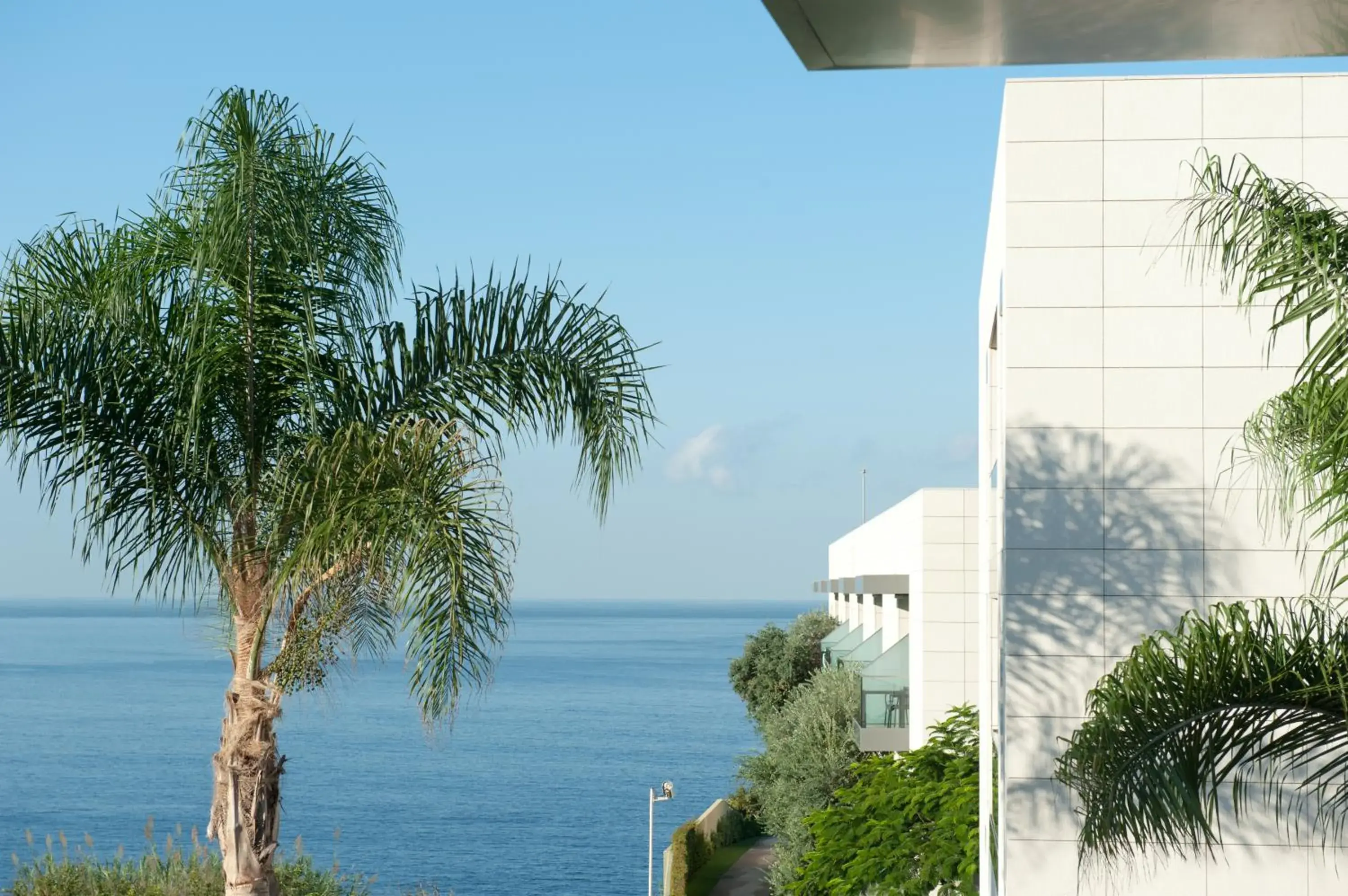 Twin Room with Side Sea View in Golden Residence Hotel Twin Room with Side Sea View in Golden Residence Hotel