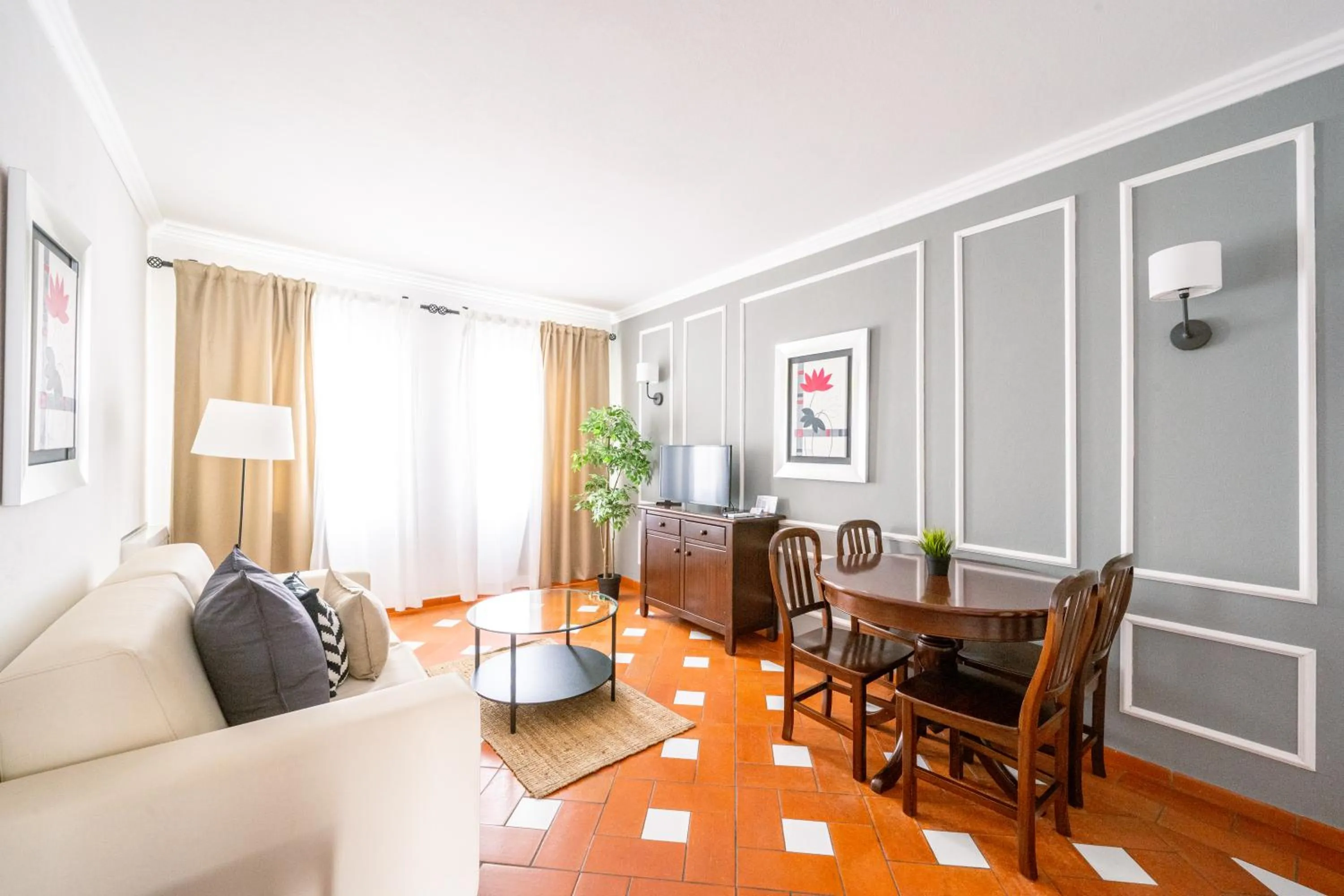 Living room in Baluarte da Vila Apartments