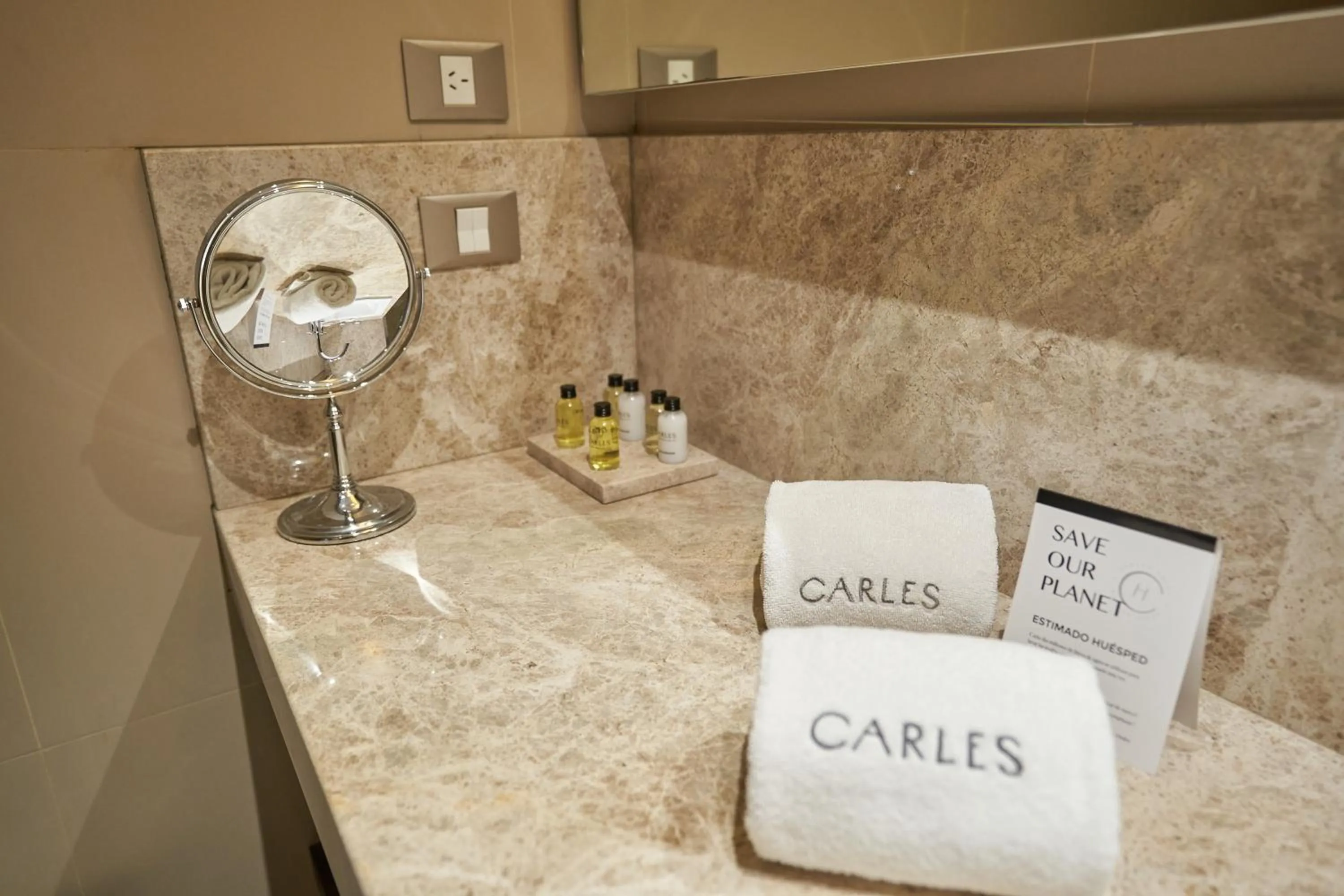 Decorative detail in Carles Hotel