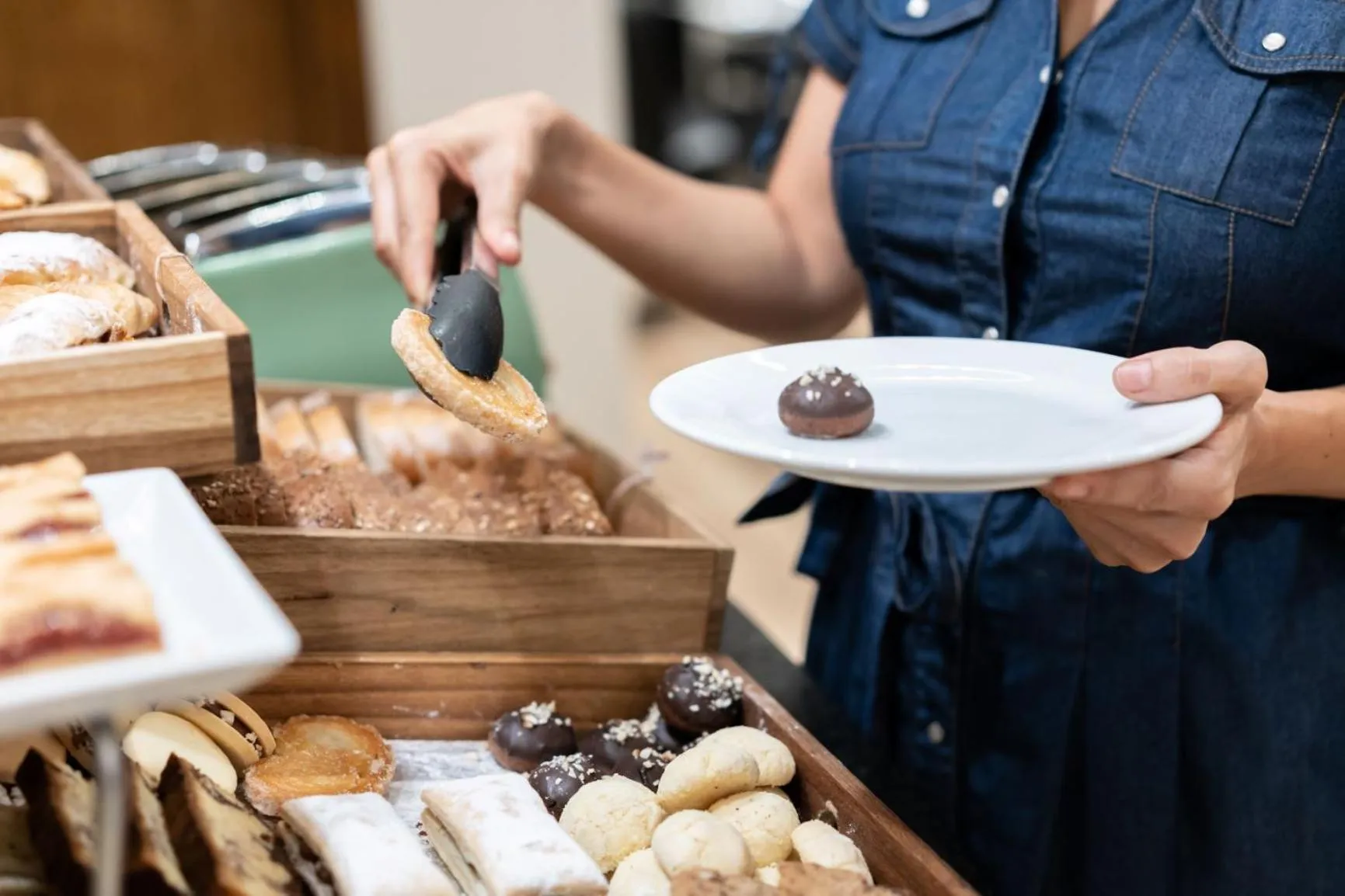 Breakfast in Carles Hotel