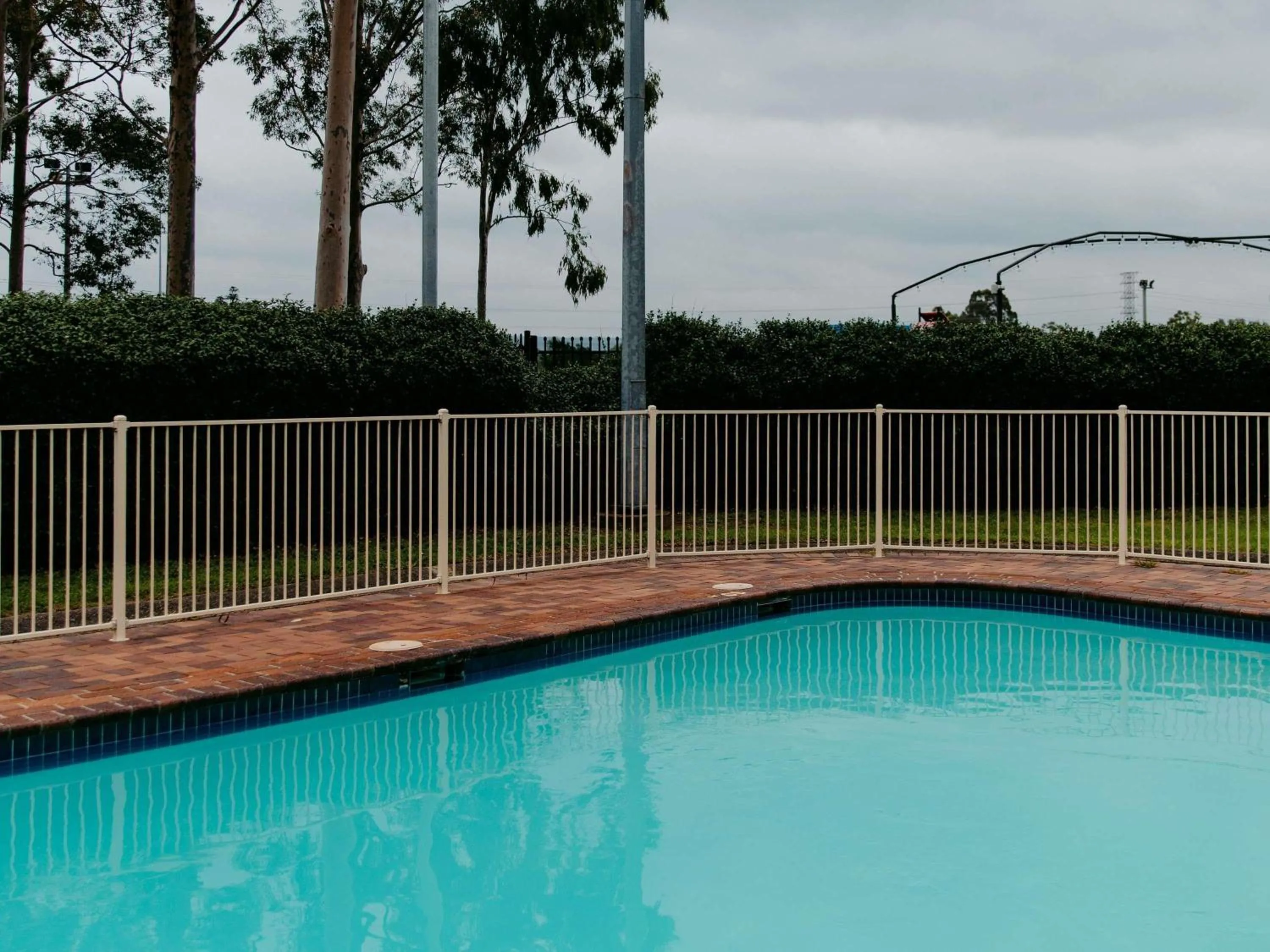 Pool view in Mercure Penrith