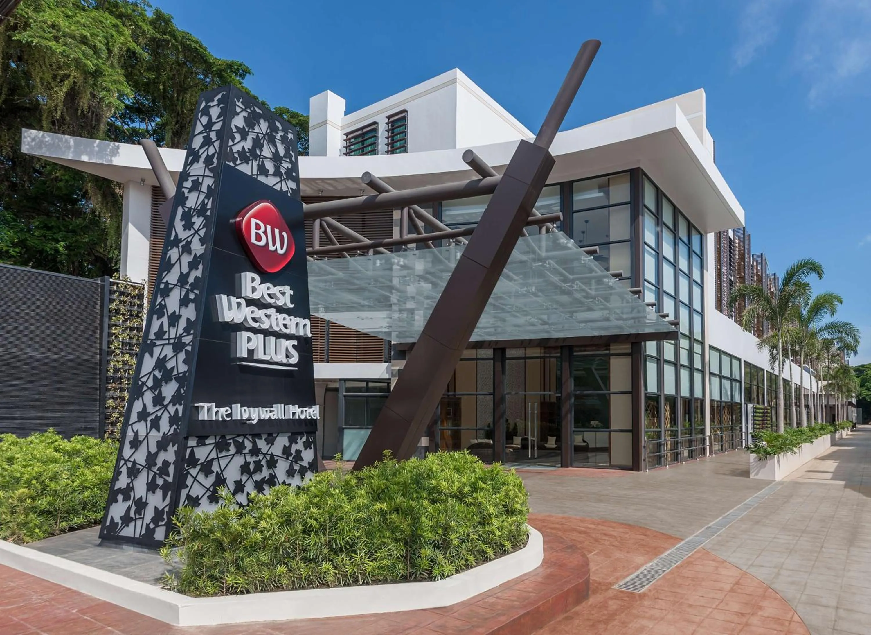 Property building in Best Western Plus The Ivywall Hotel - Palawan