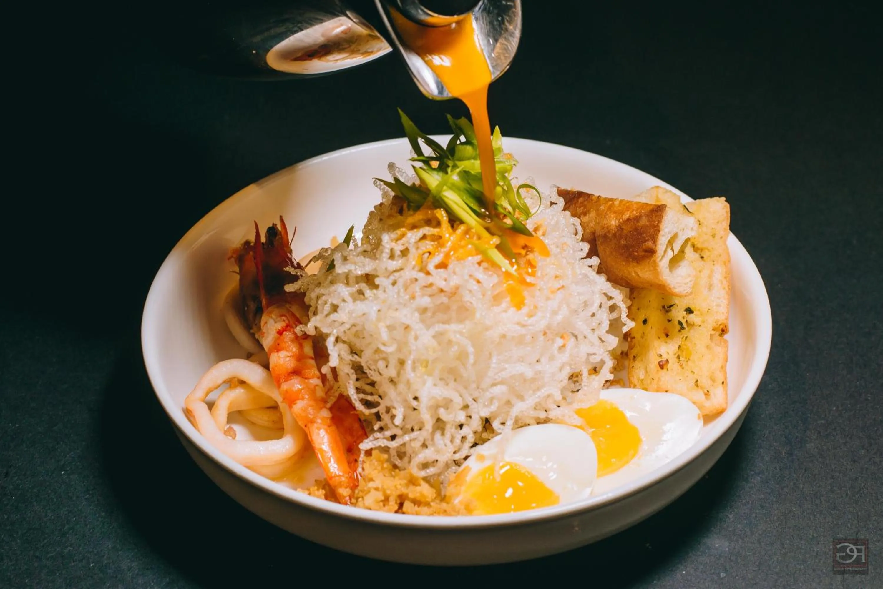 Restaurant/places to eat in Best Western Plus The Ivywall Hotel - Palawan