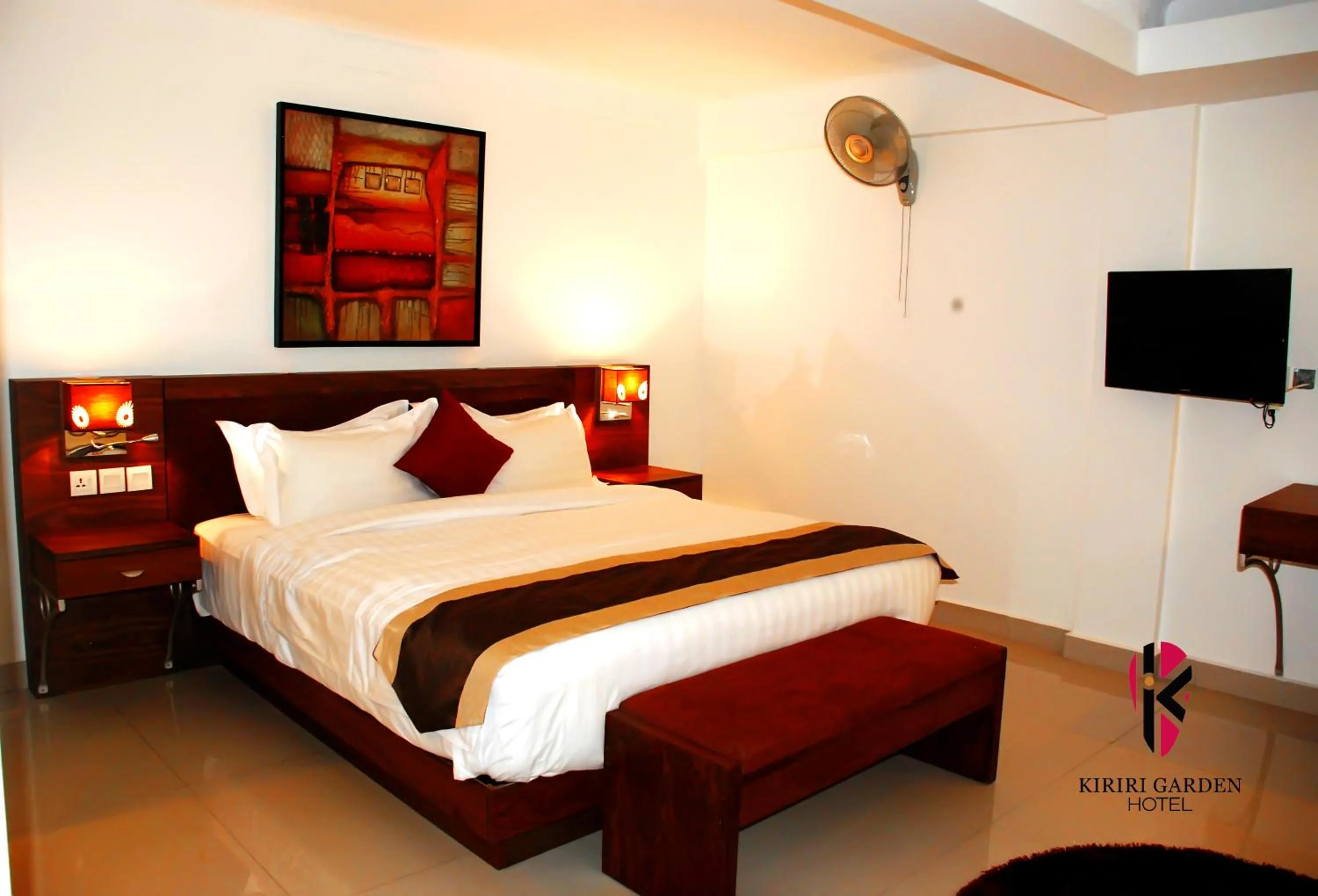 Bed in Kiriri Garden Hotel