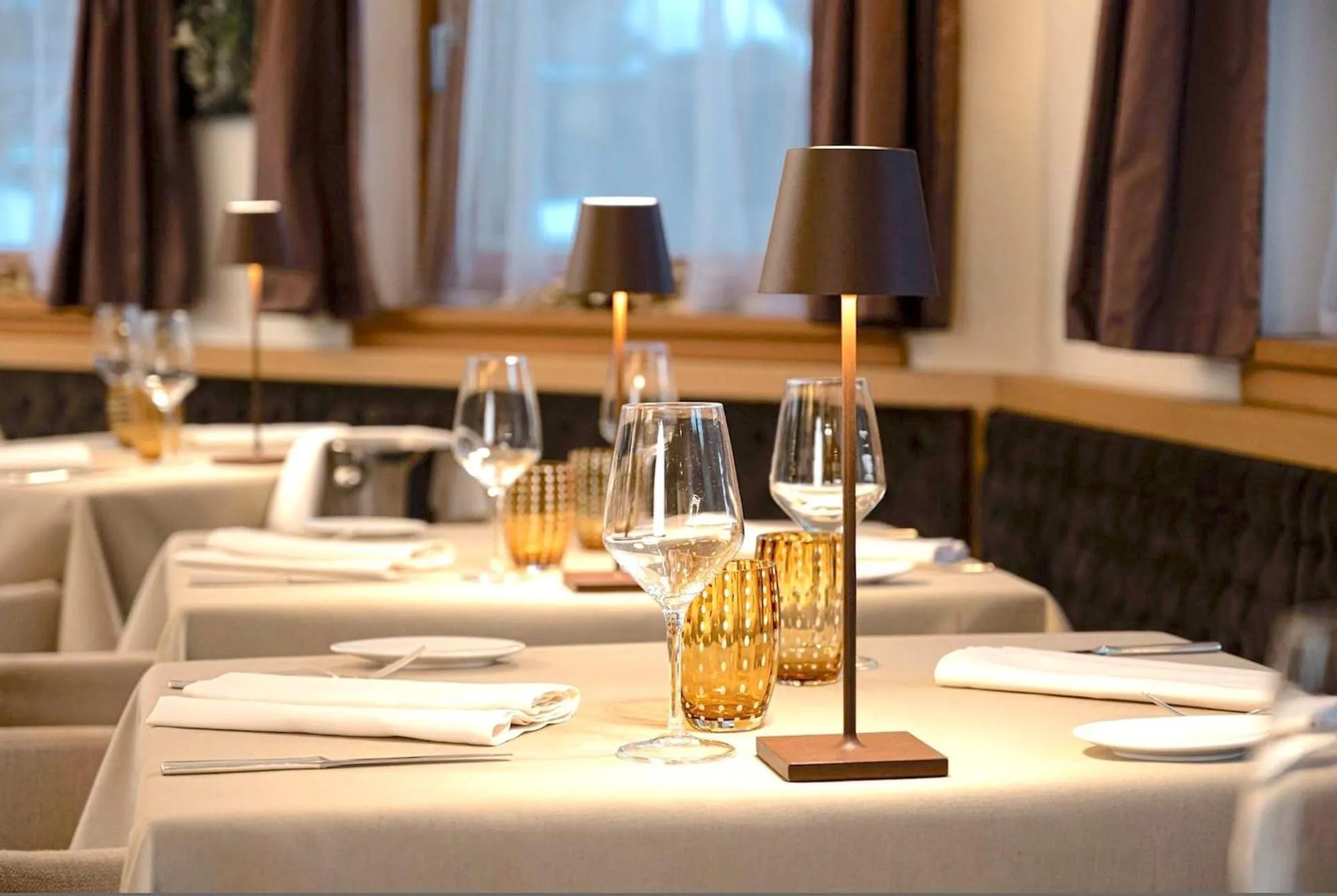 Restaurant/places to eat in DV Chalet Boutique Hotel & Spa