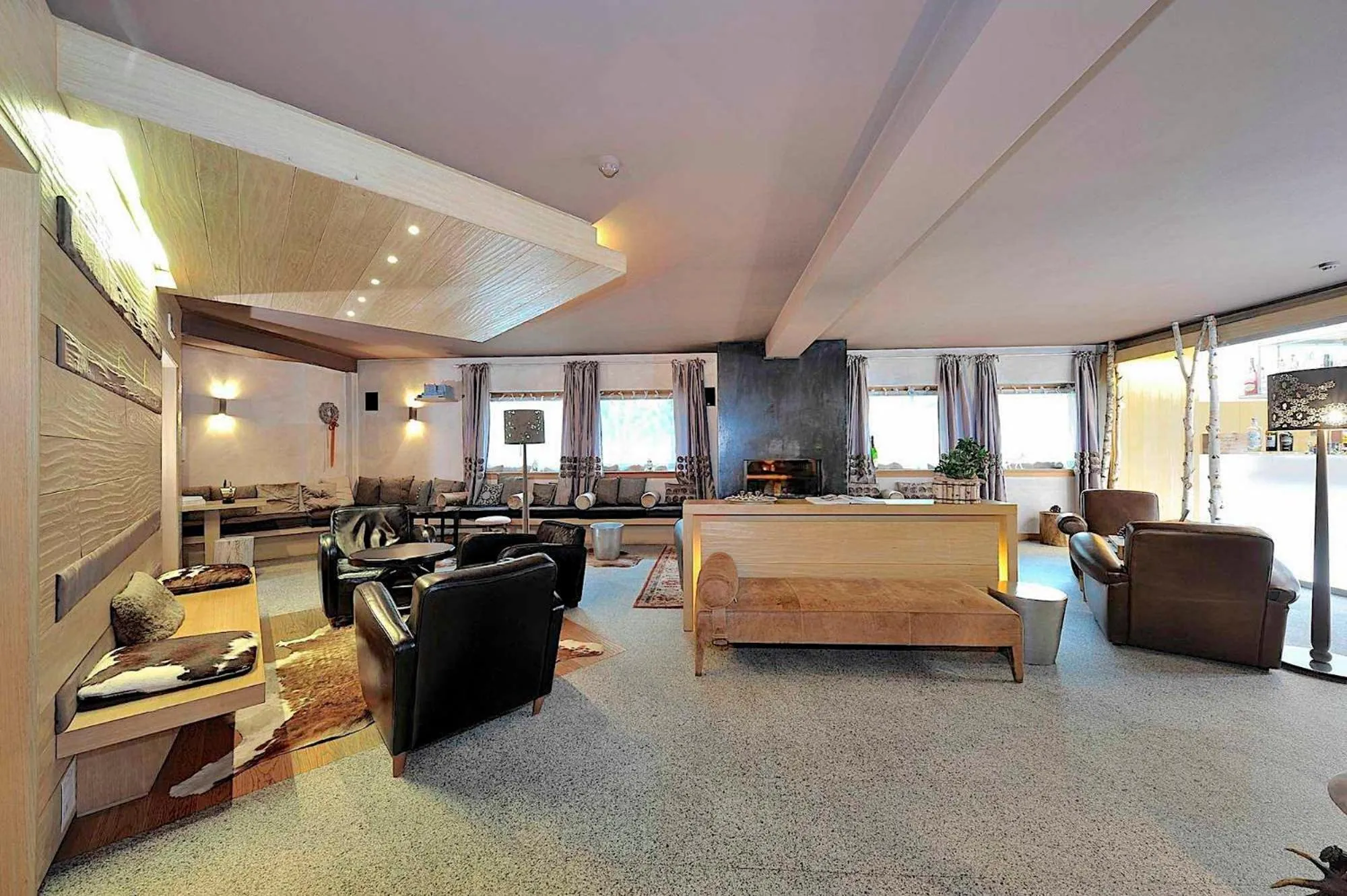 Lounge or bar in DV Chalet Boutique Hotel & Spa