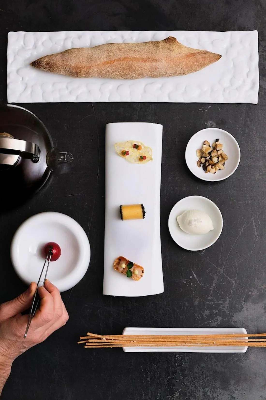 Food and drinks in DV Chalet Boutique Hotel & Spa