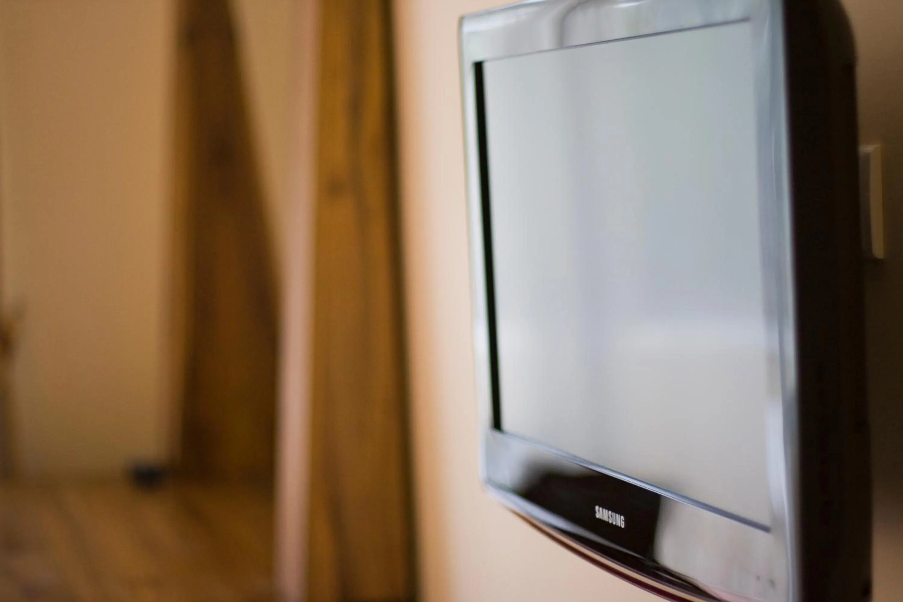 TV and multimedia in Anthimos