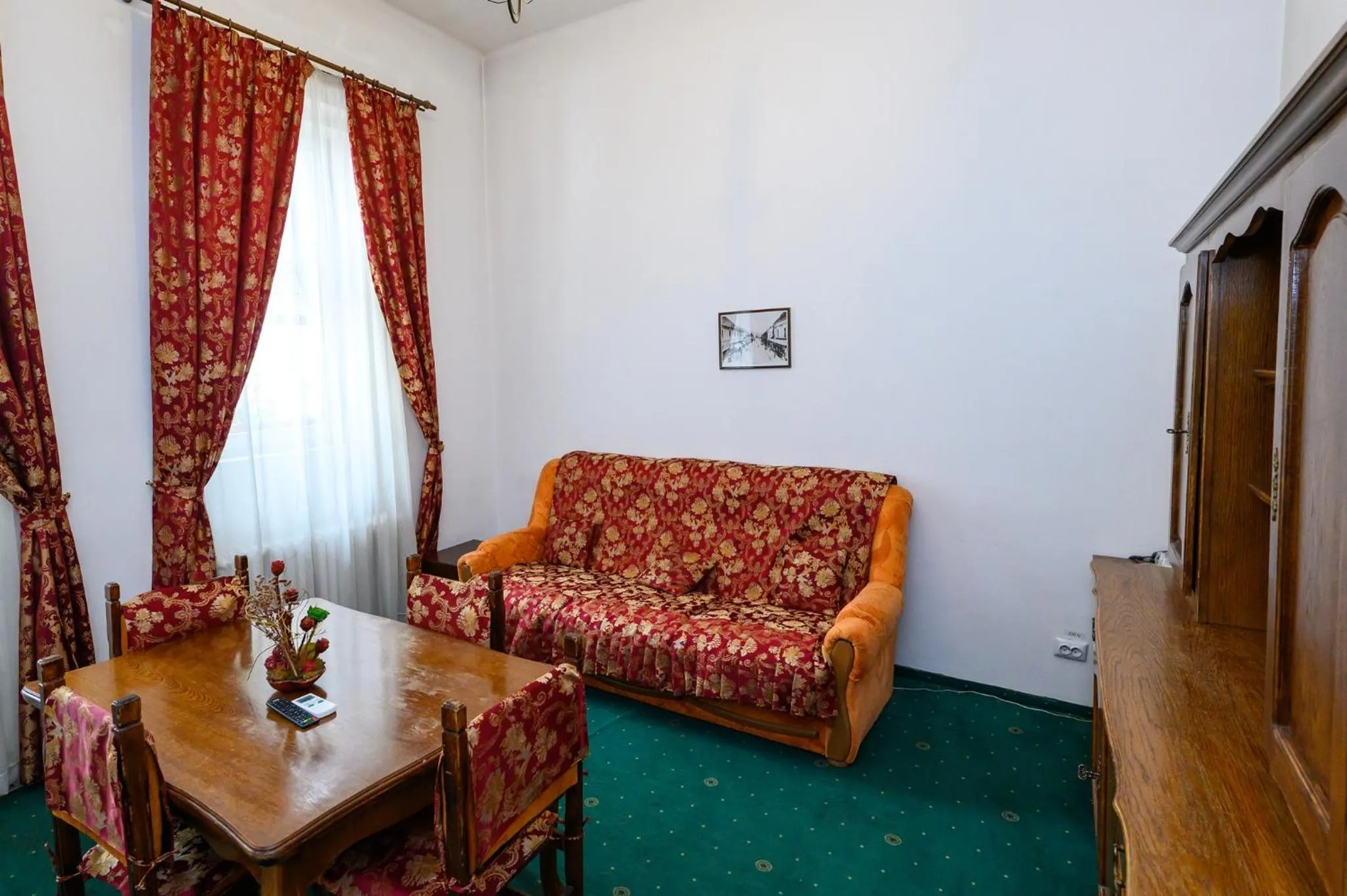 Living room in Hotel Transilvania