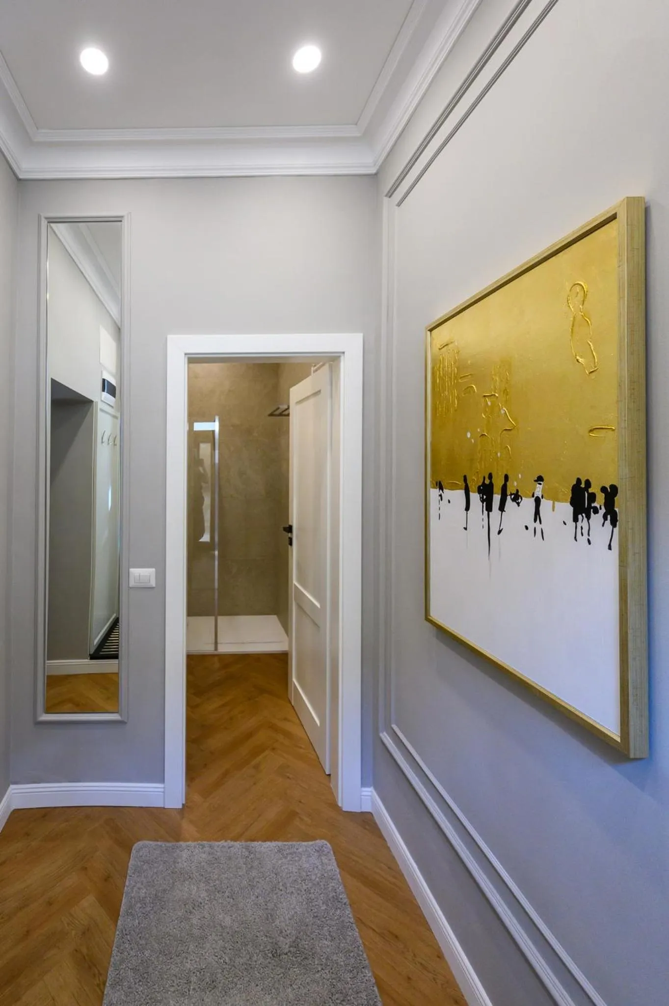 Shower in Hotel Transilvania